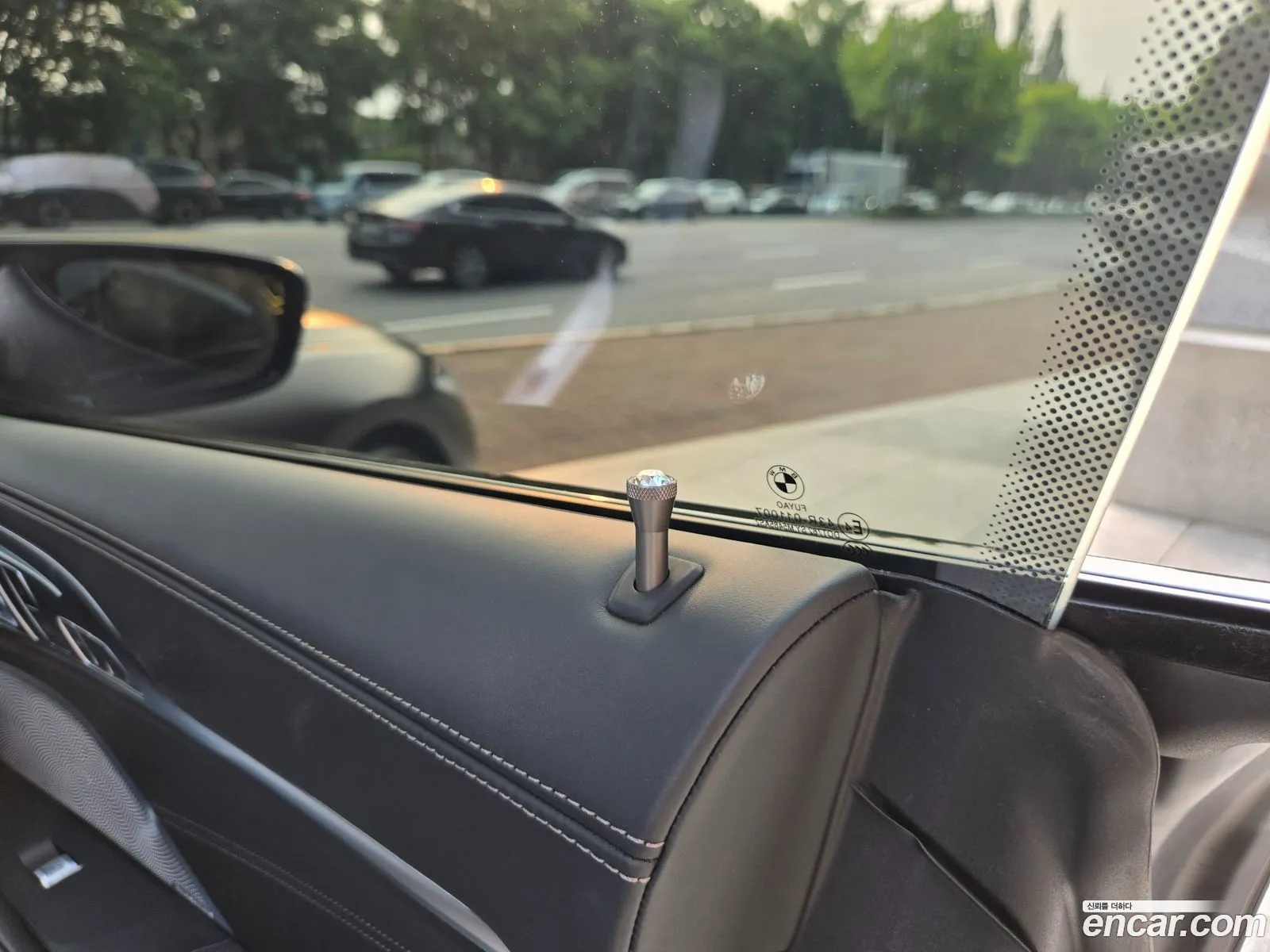 BMW 8 Series 2025 — 13