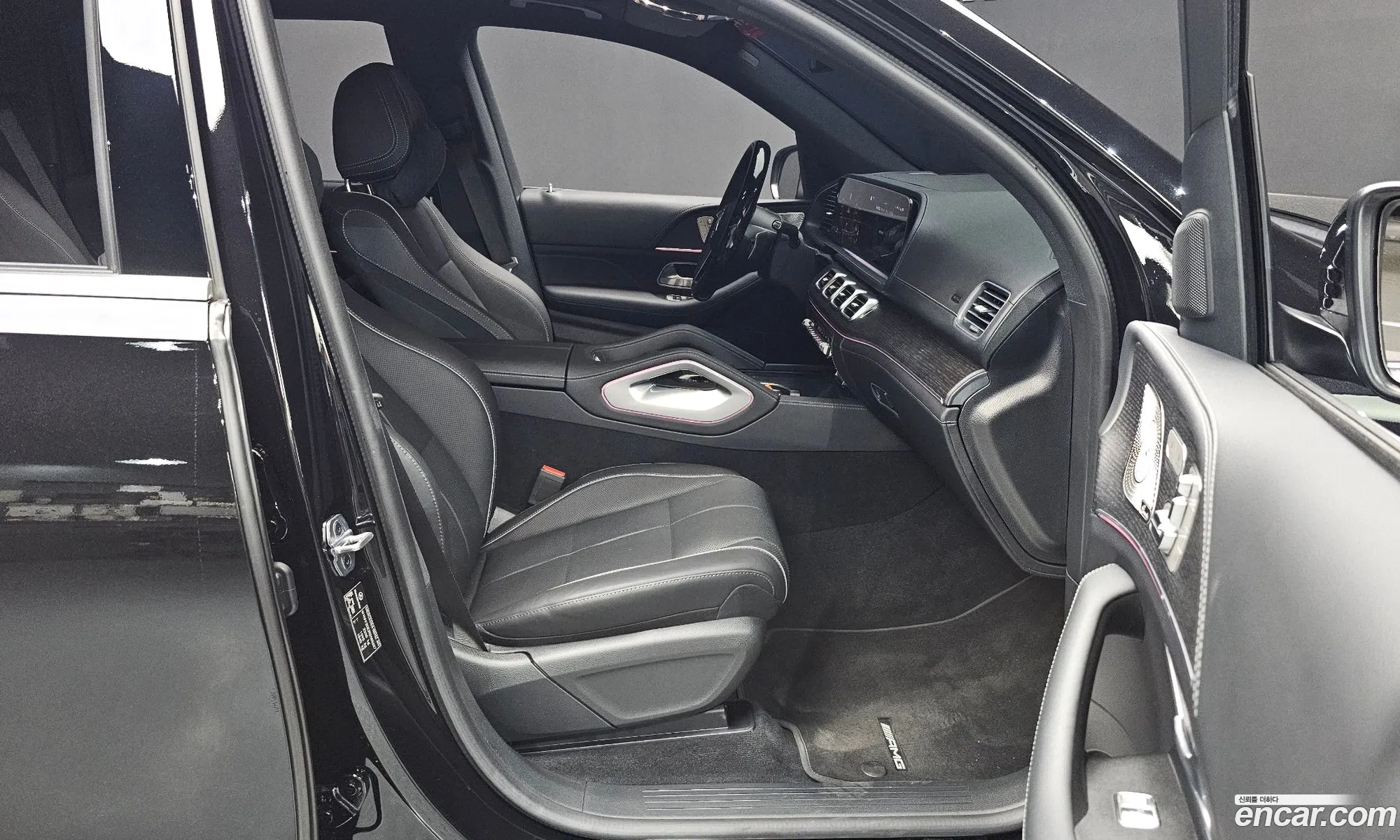Mercedes-Benz GLS-Class X167 2025 — 24