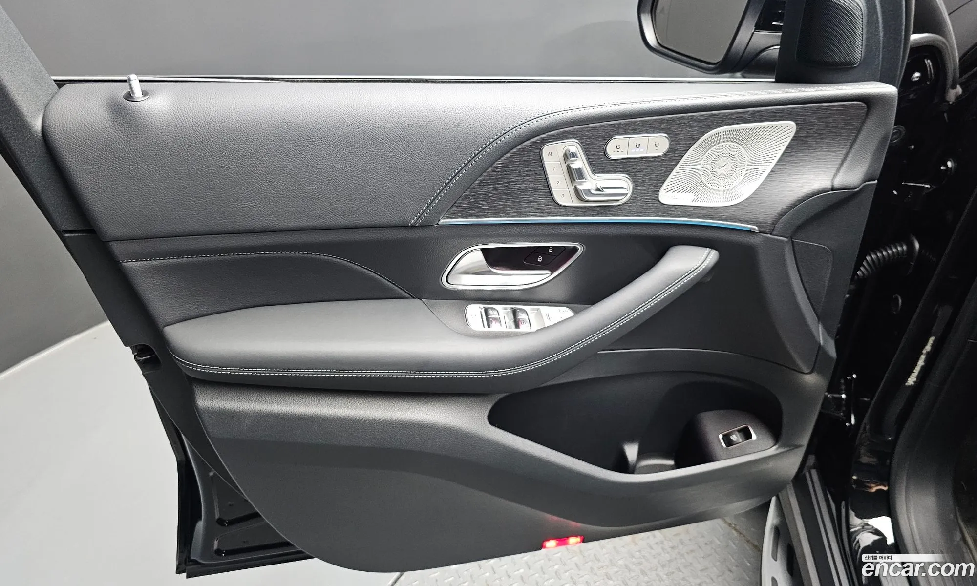 Mercedes-Benz GLS-Class X167 2025 — 3