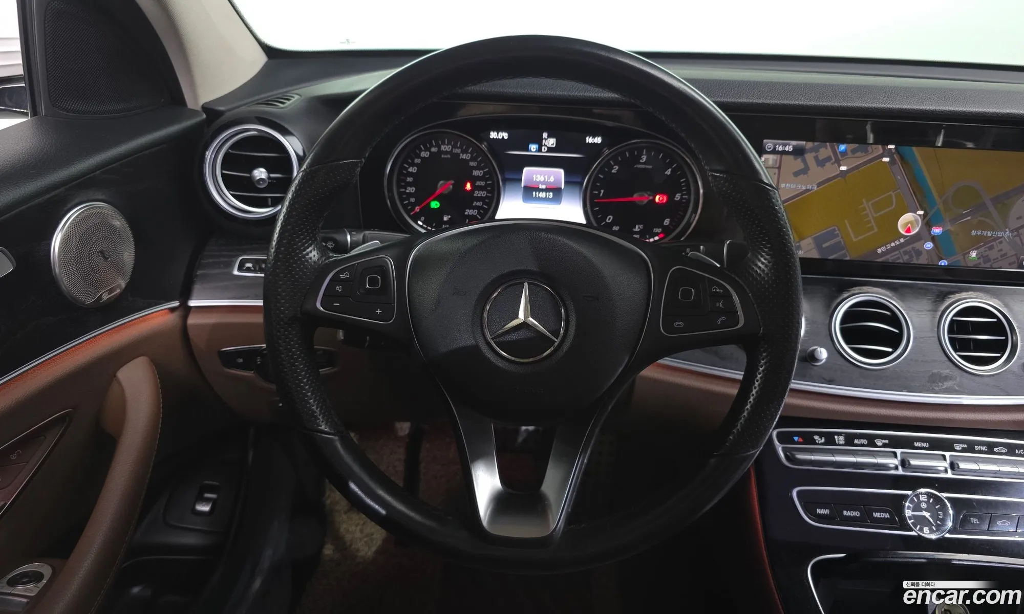Mercedes-Benz E-Class W213 2018 WDDZF0EB6JA461608 — 9