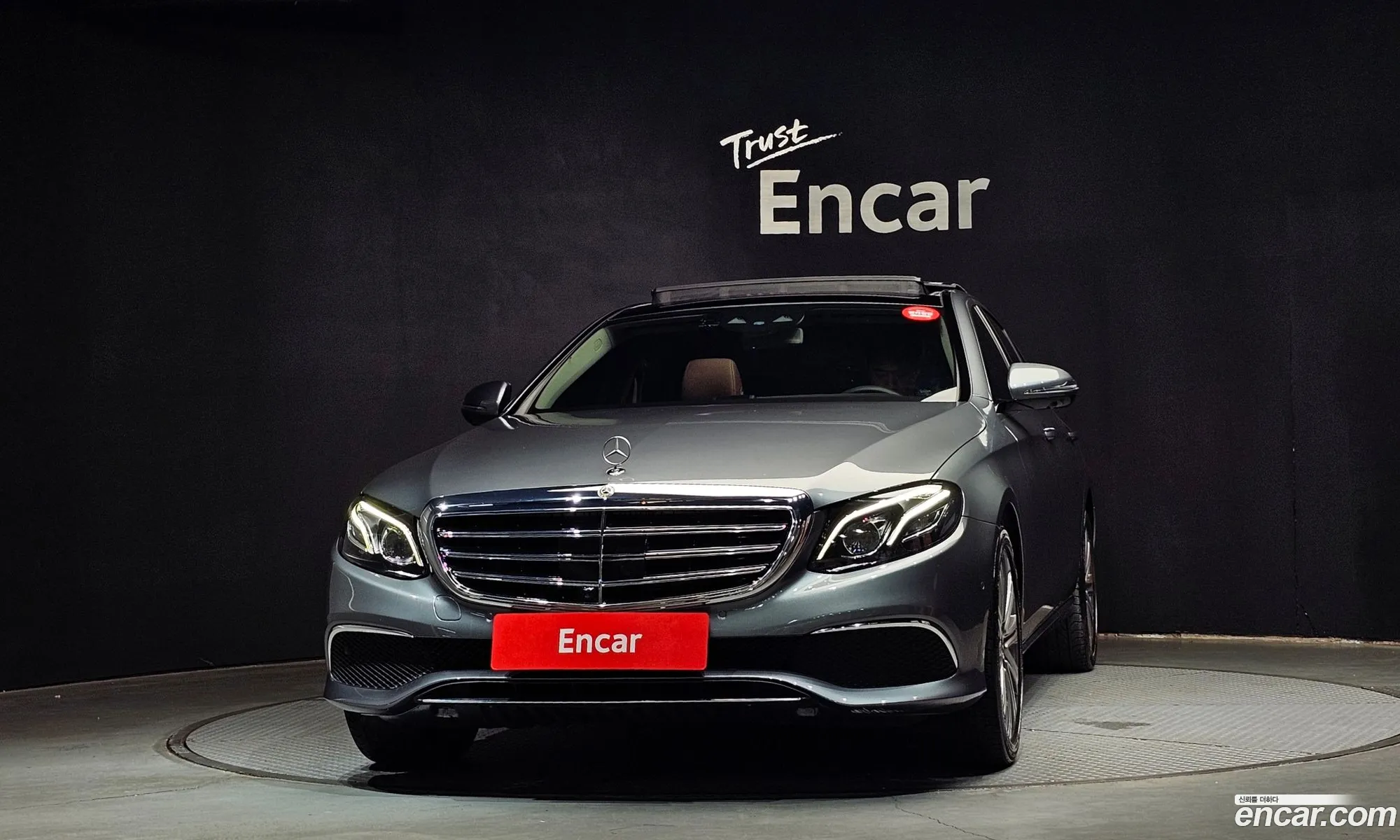 Mercedes-Benz E-Class W213 2020 — 17