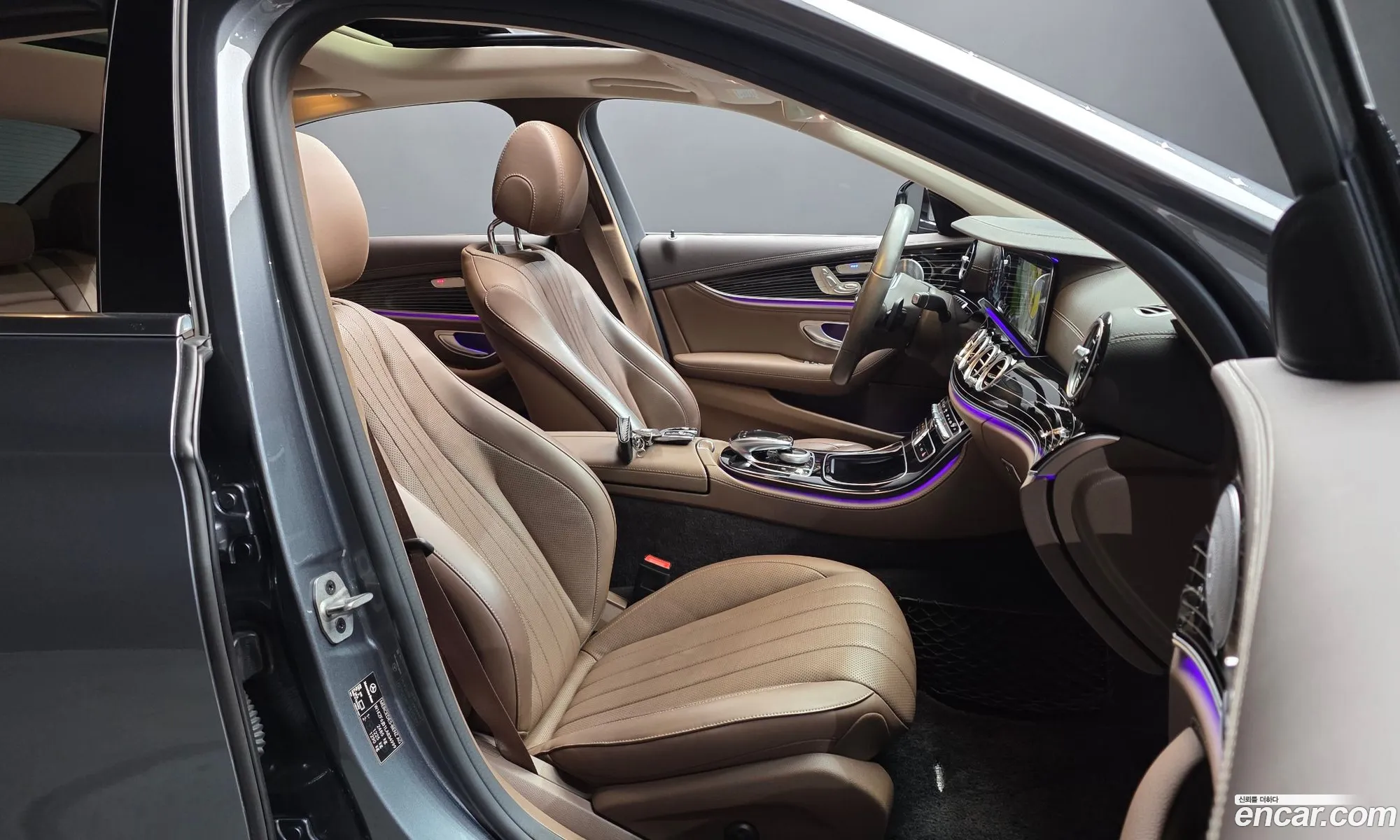 Mercedes-Benz E-Class W213 2020 — 13