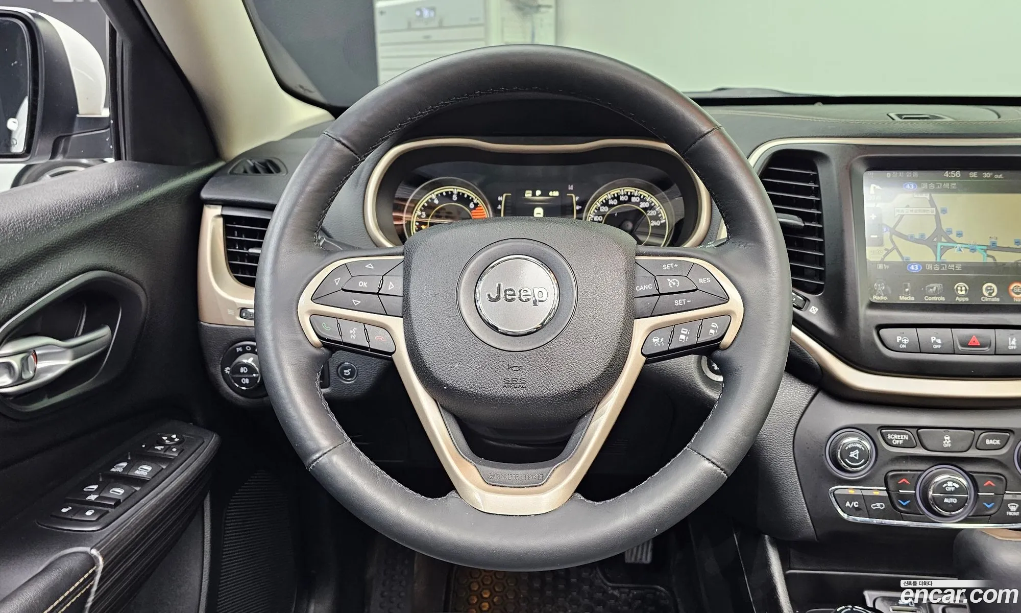 Jeep Cherokee 2016 — 19