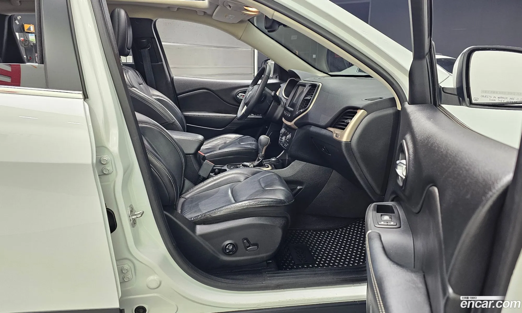 Jeep Cherokee 2016 — 4