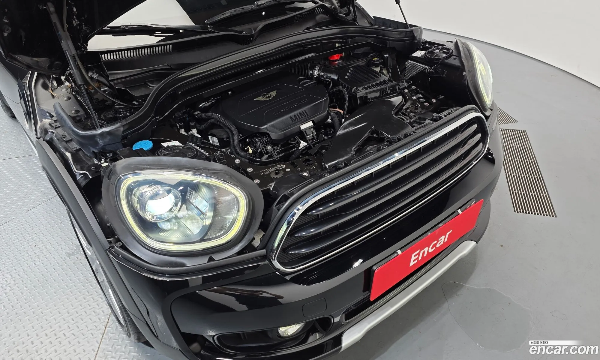 Mini Cooper D Countryman 2017 WMWYU1100J3D17935 — 15