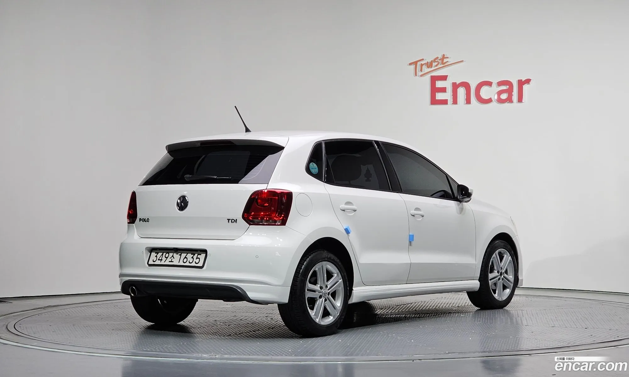 Volkswagen Polo 2014 — 20