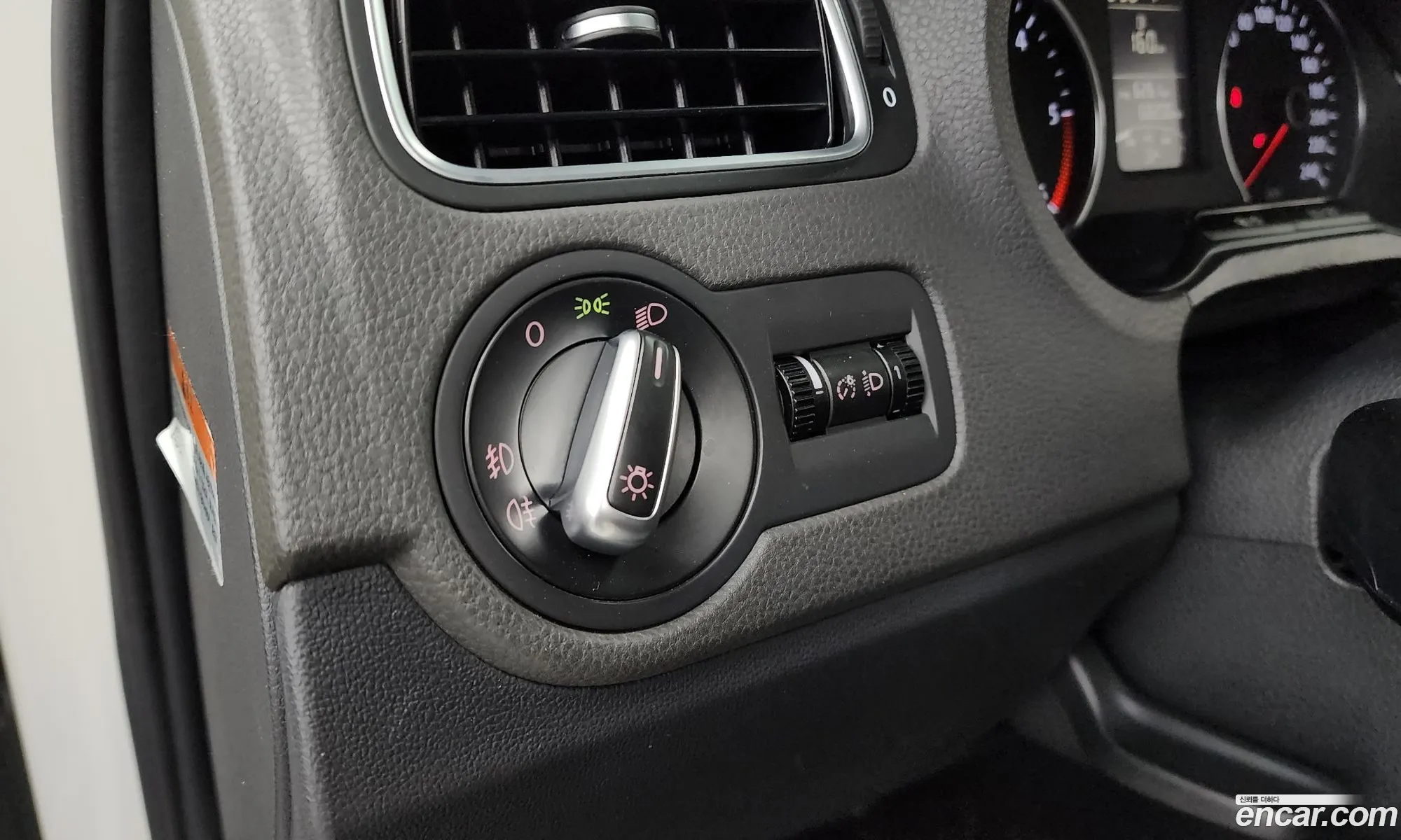 Volkswagen Polo 2014 — 7
