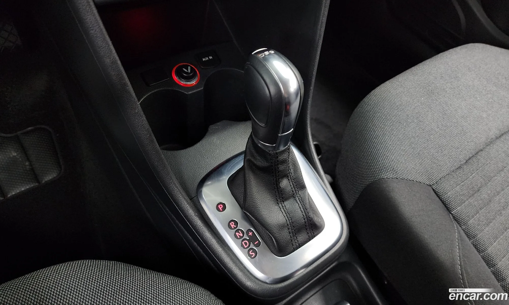 Volkswagen Polo 2014 — 16