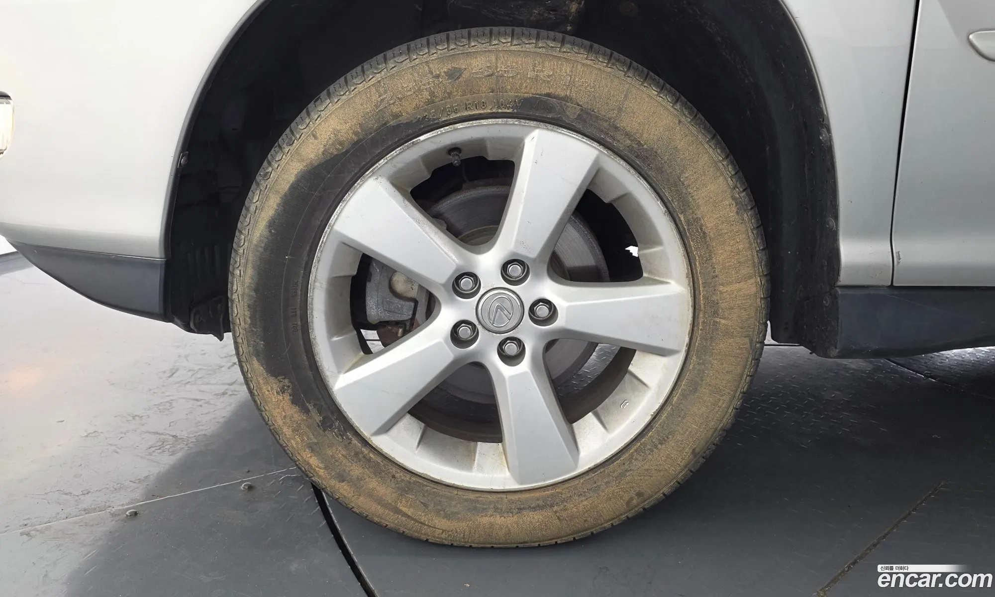 Lexus RX330 2005 JTJHA31U860099126 — 16