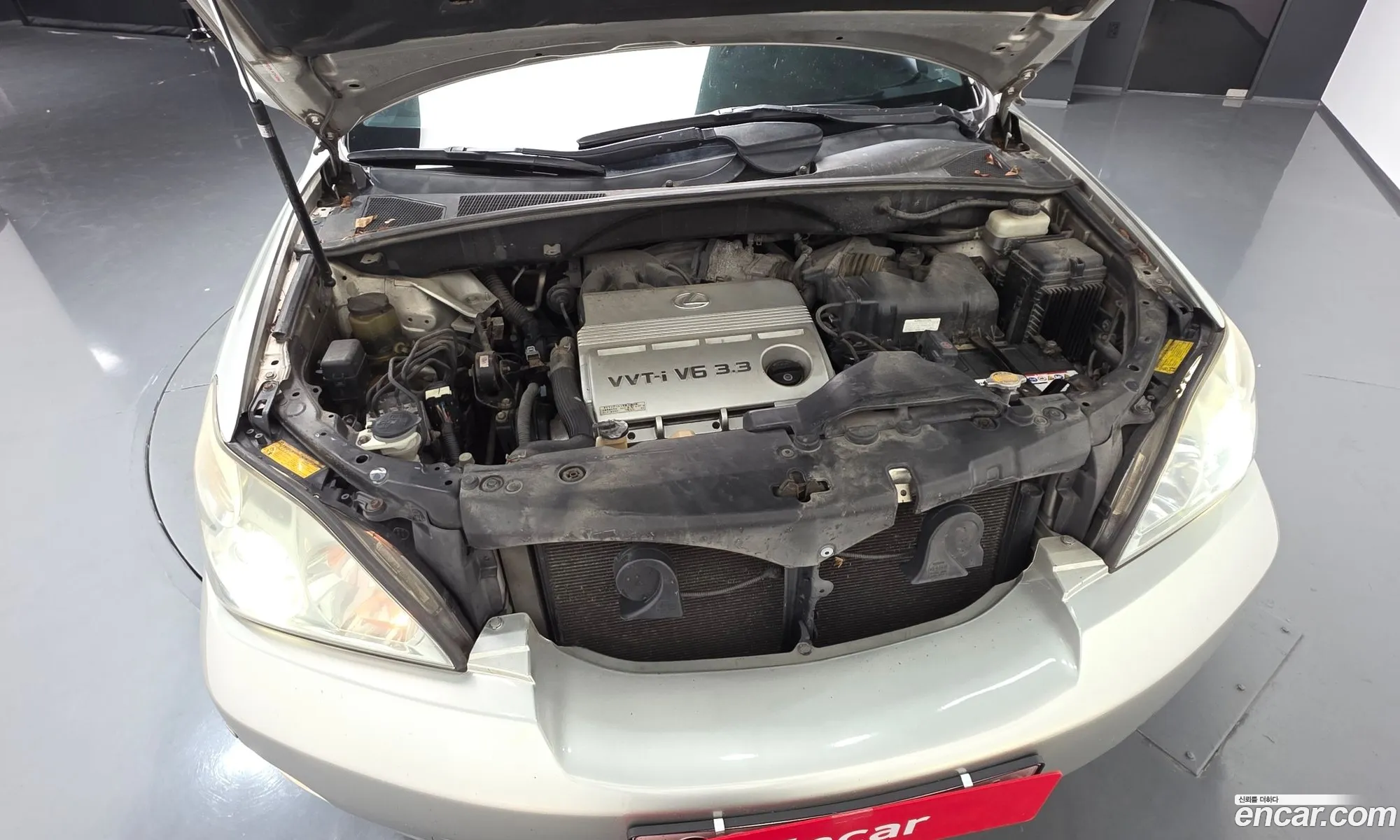Lexus RX330 2005 JTJHA31U860099126 — 2