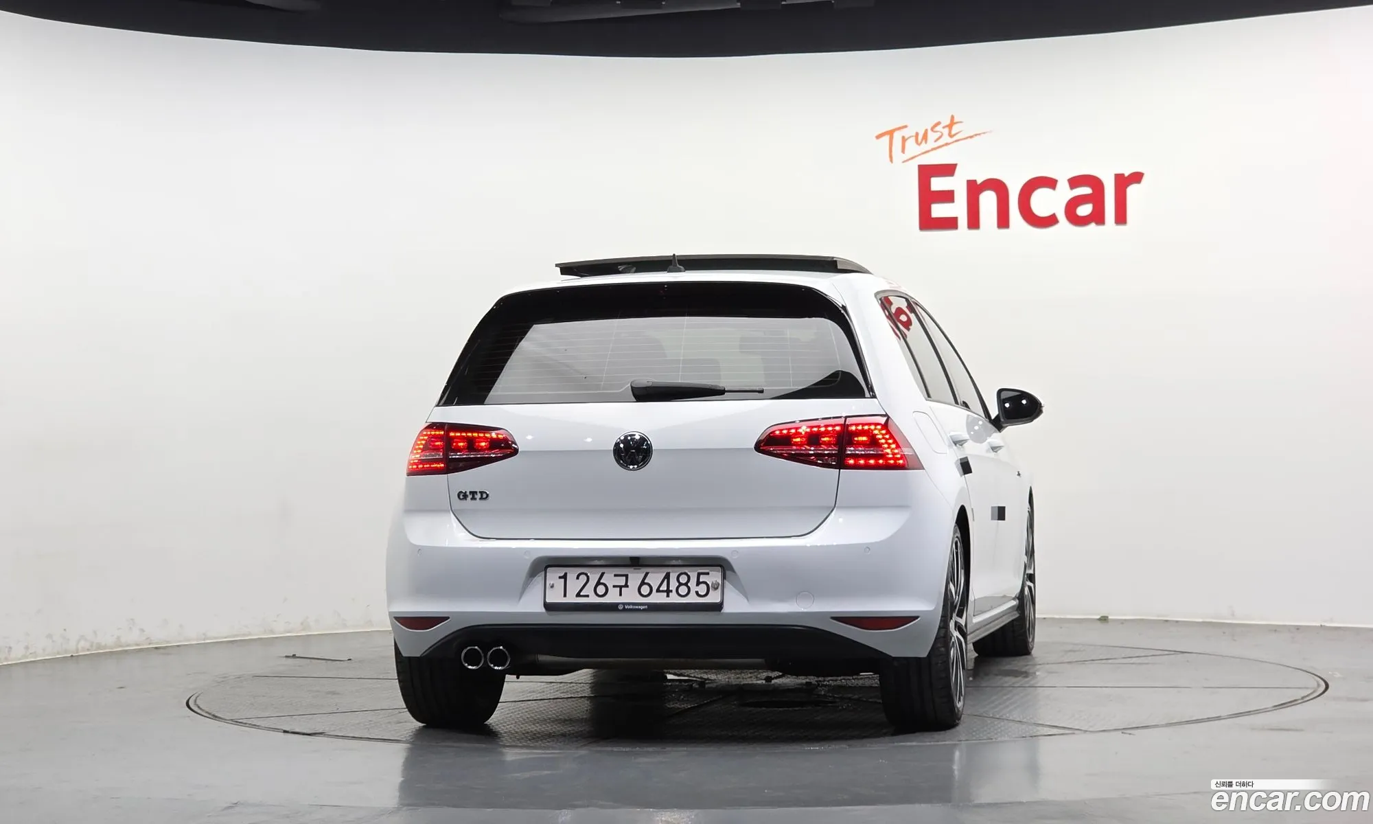 Volkswagen Golf 7th Gen 2016 WVWZZZAUZGW068358 — 12