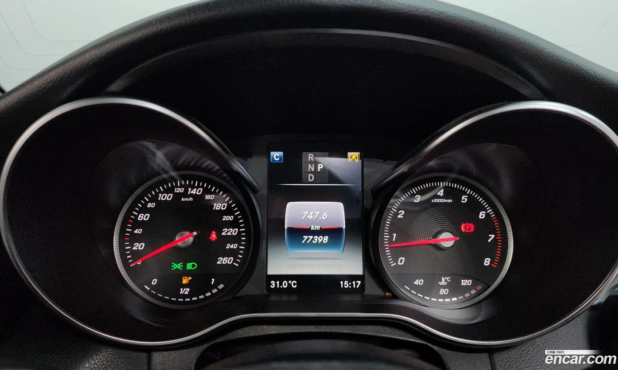 Mercedes-Benz C-Class W205 2018 — 23