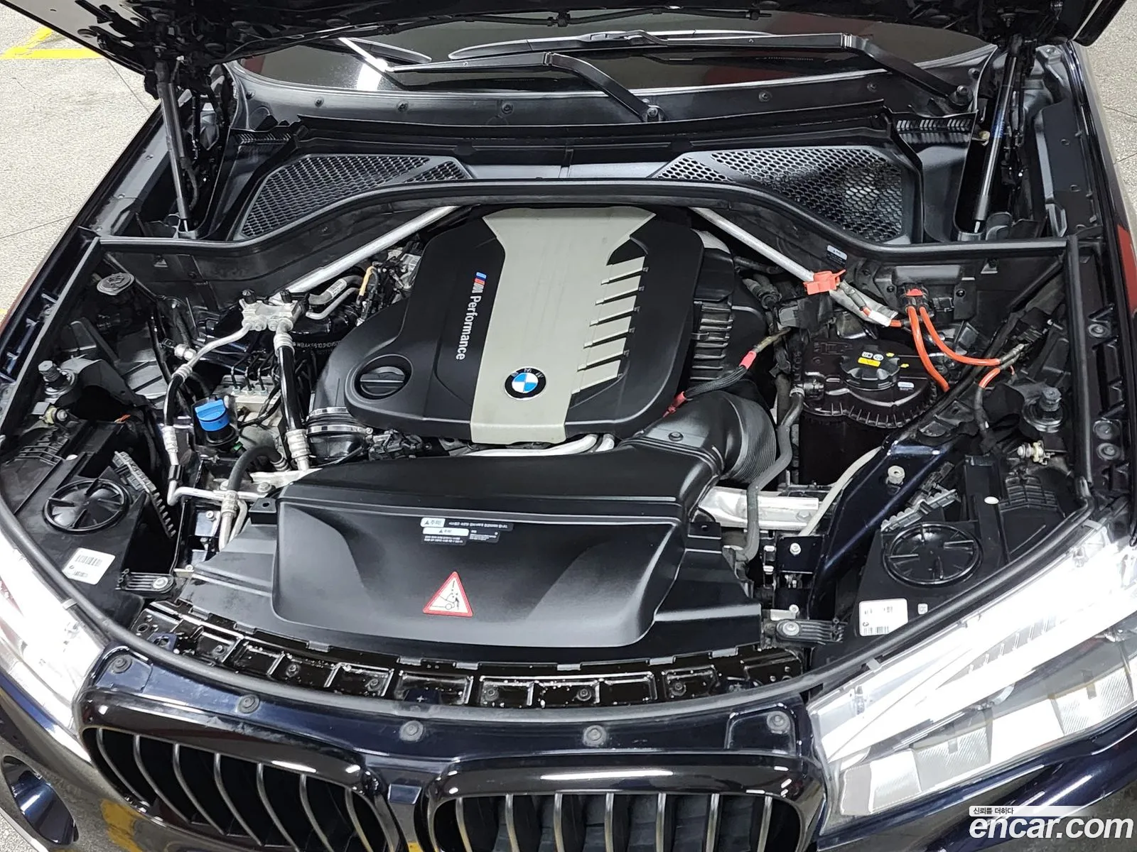 BMW X5 2017 — 17