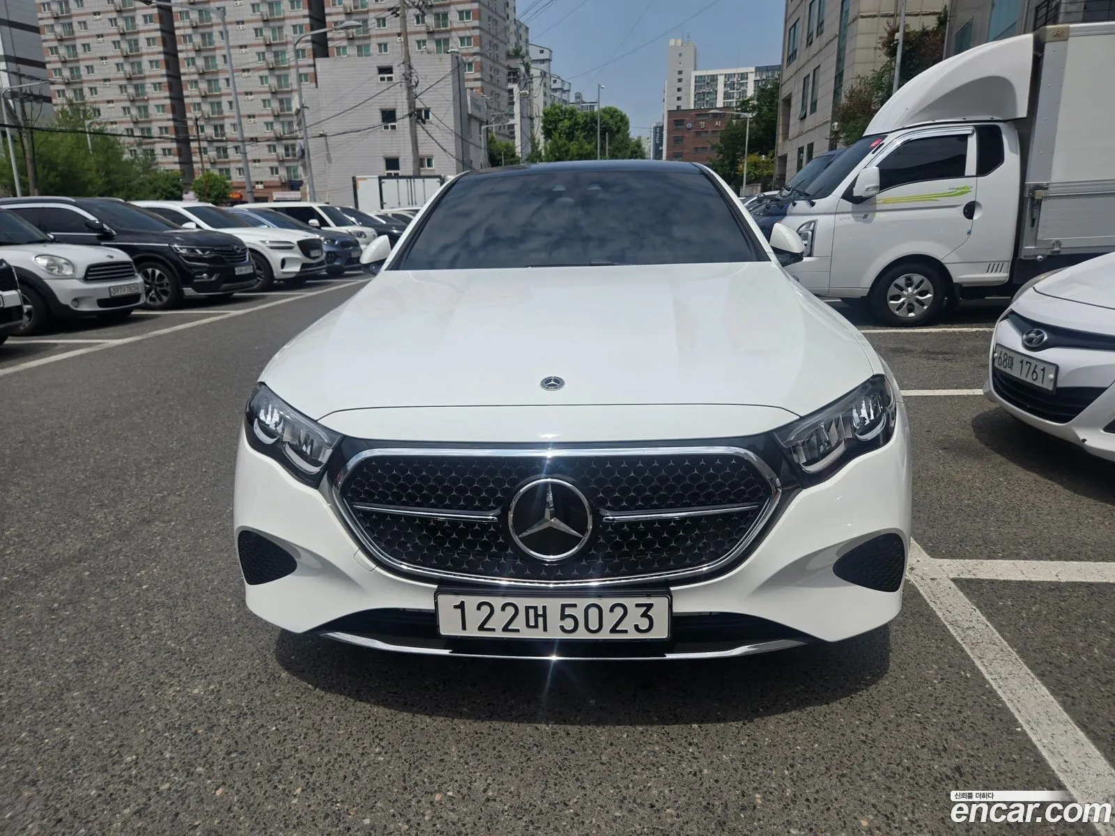 Mercedes-Benz E-Class W214 2025 — 7
