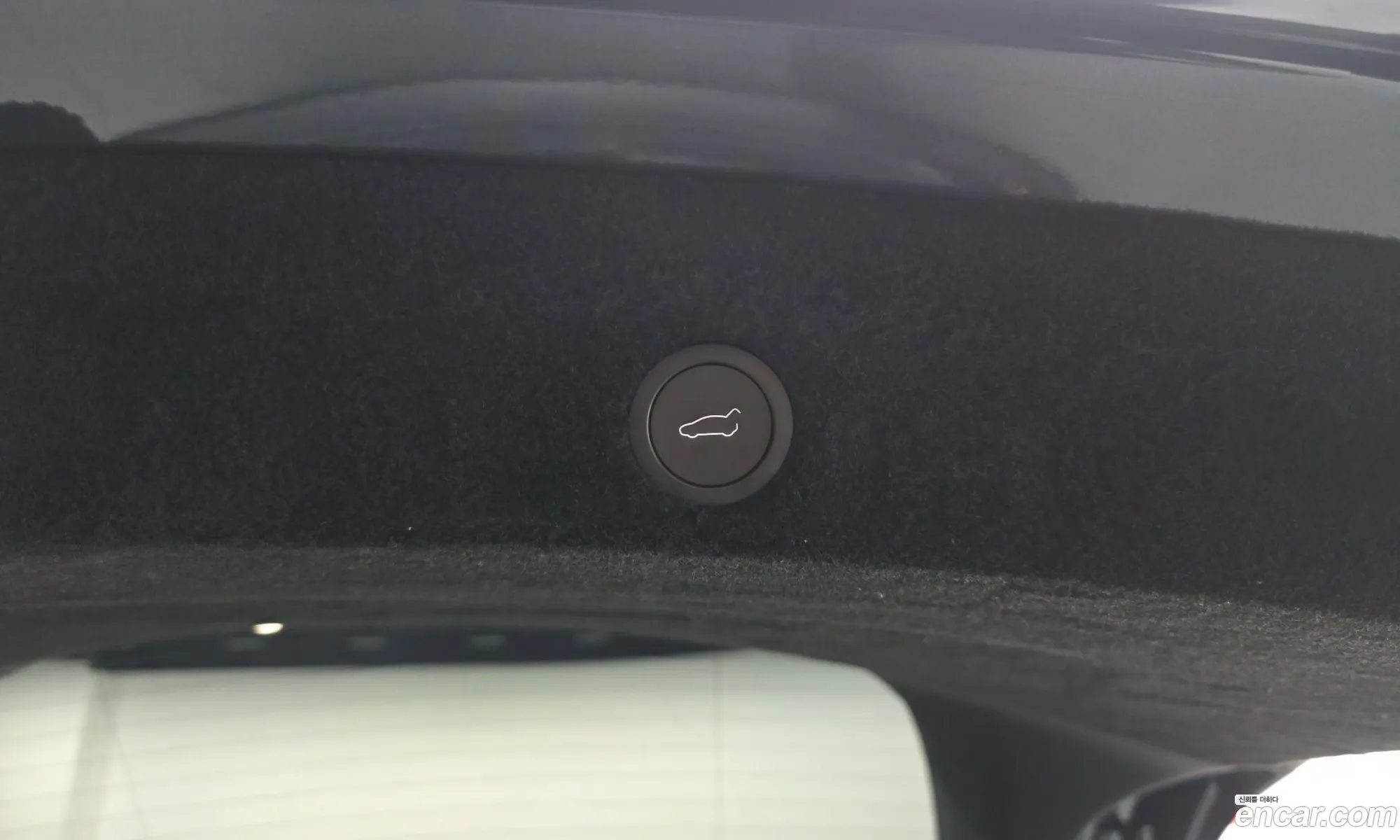 Tesla Model Y 2025 LRWYGCFJ1SC076387 — 18