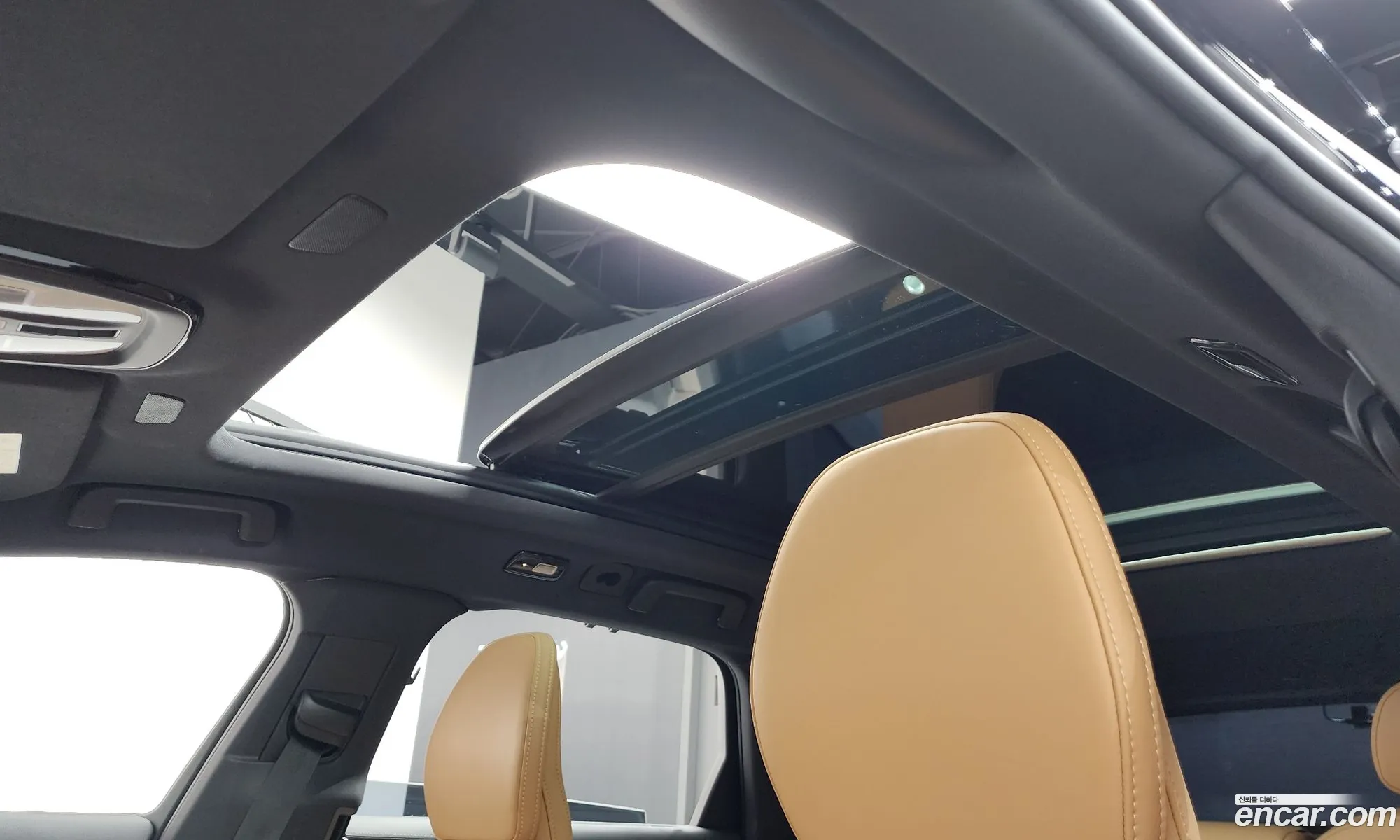 Volvo V90 Cross Country 2024 — 17
