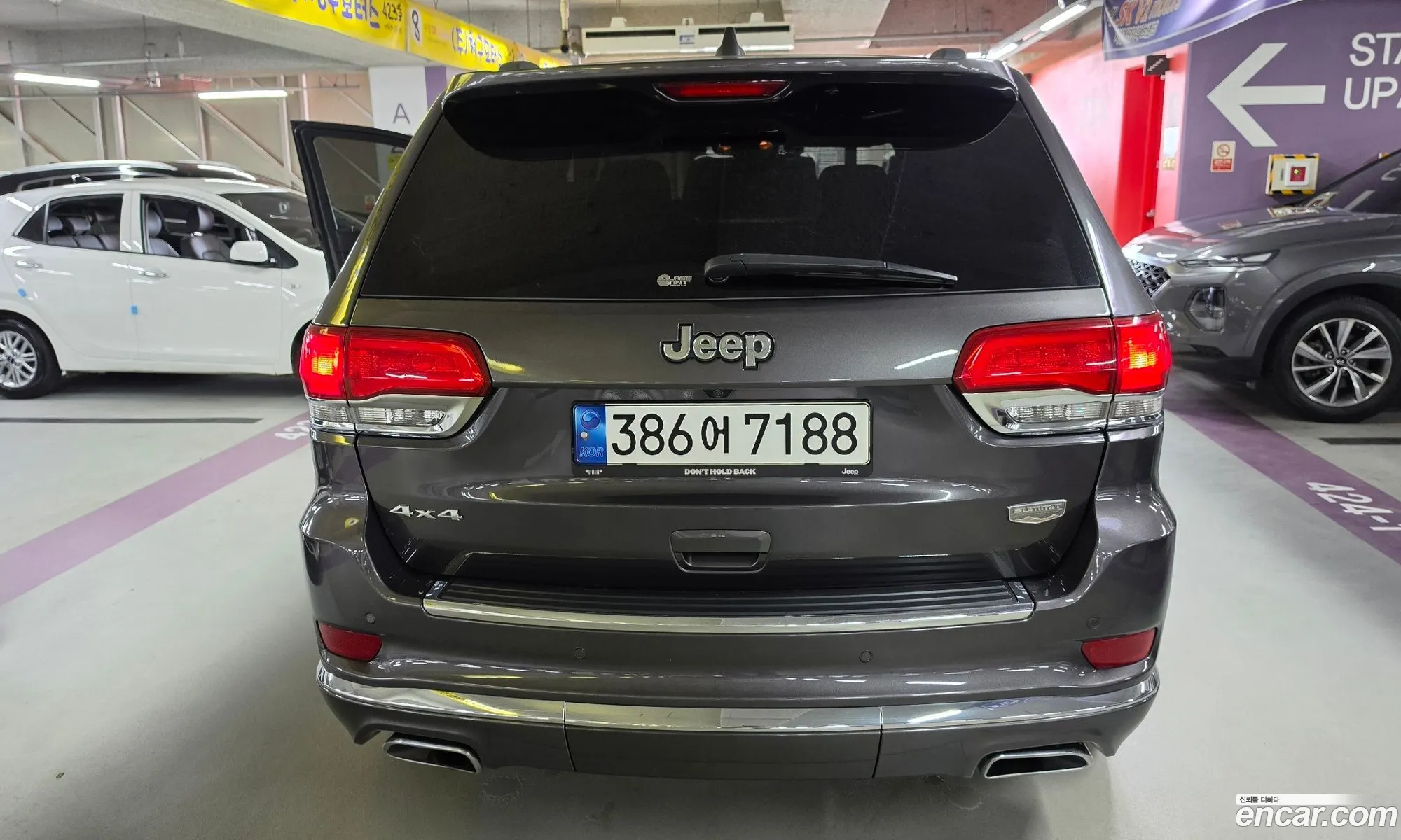 Jeep Grand Cherokee 2021 — 2