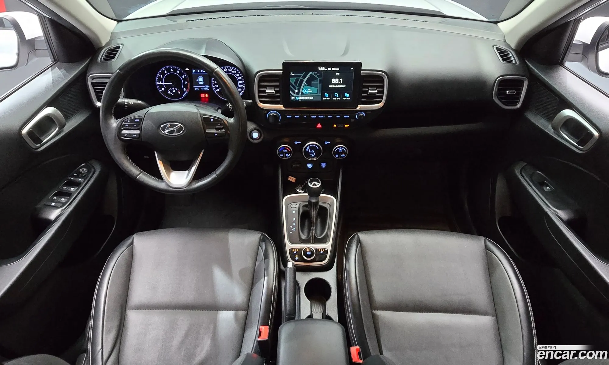 Hyundai Venue 2019 — 3