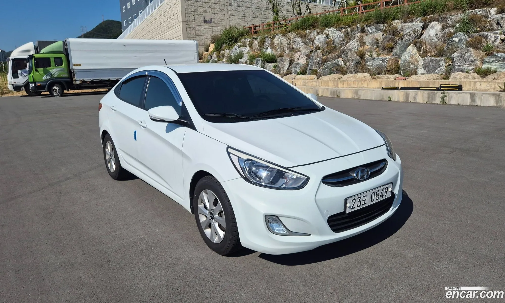 Hyundai Accent 2016 — 2