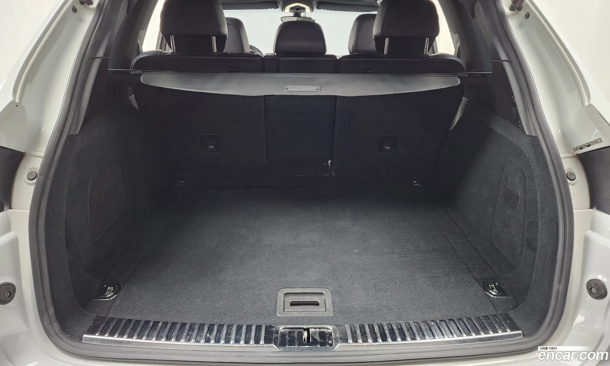 Porsche Cayenne 2017 WP1AF2927HLA32777 — 11