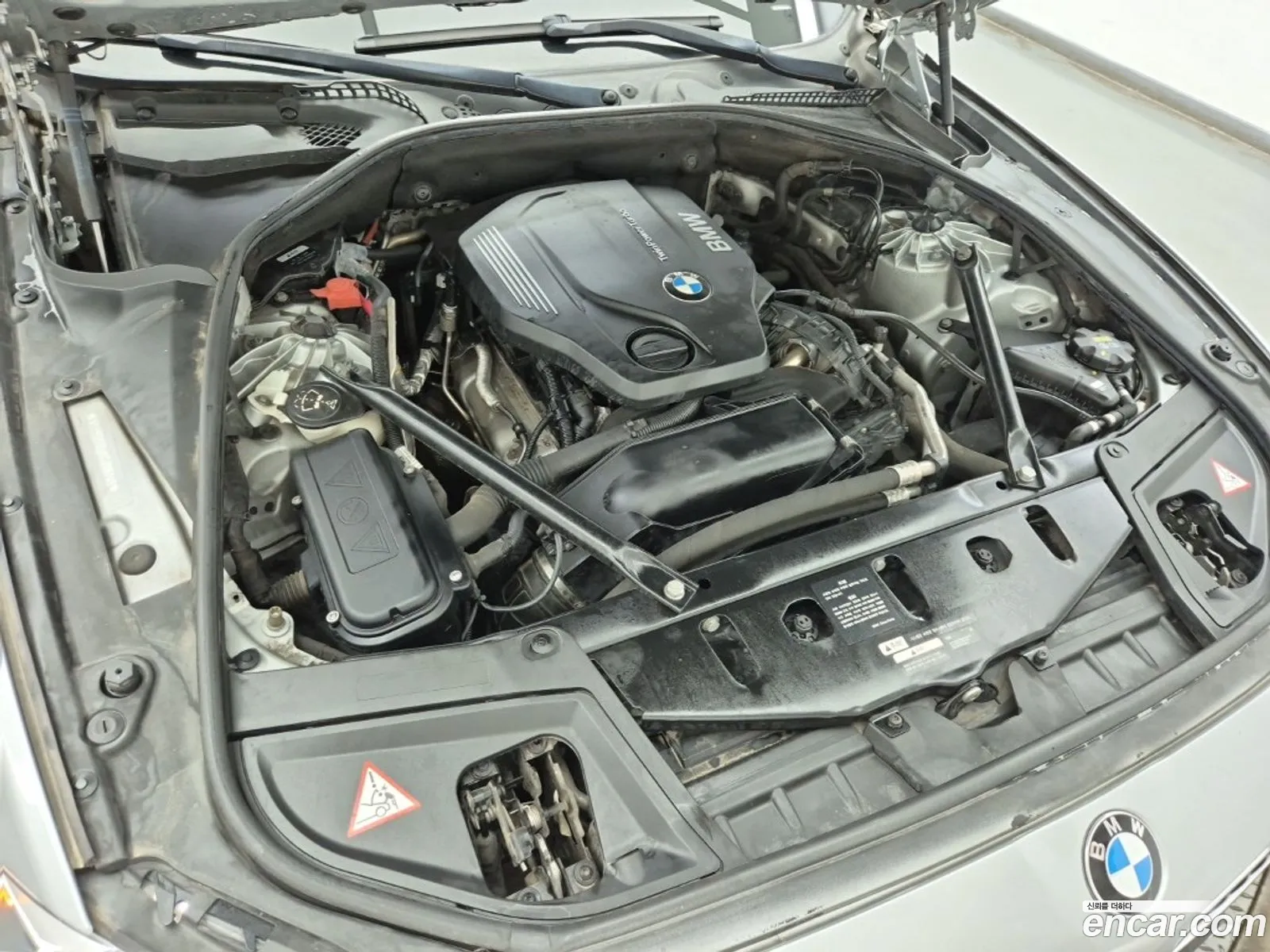 BMW 5 Series 2016 — 16