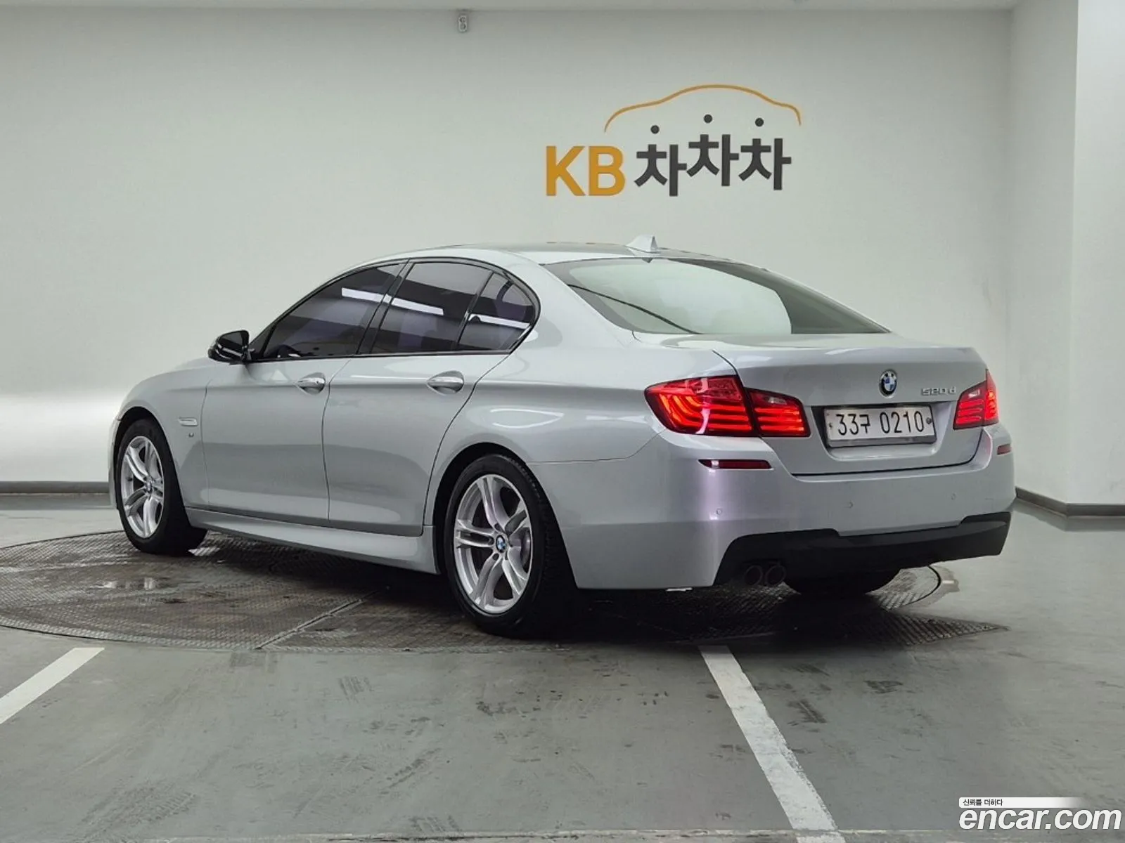 BMW 5 Series 2016 — 2