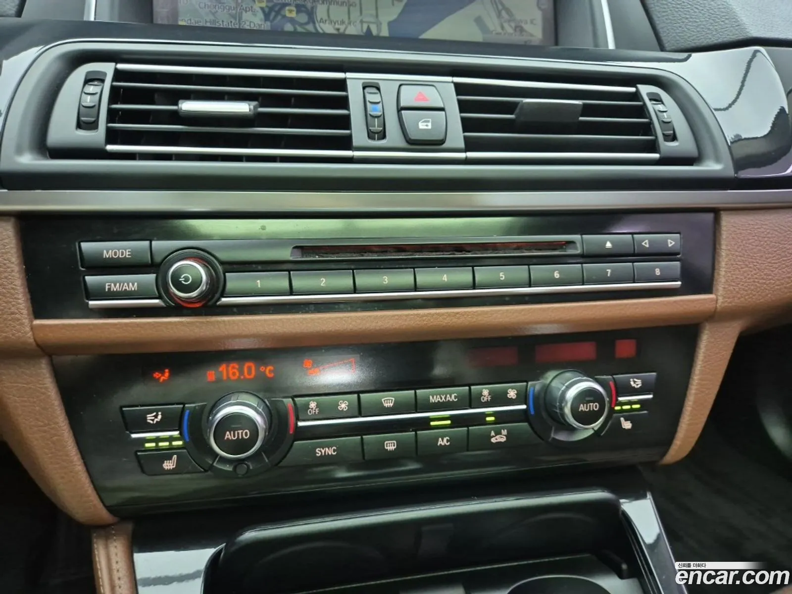 BMW 5 Series 2016 — 12