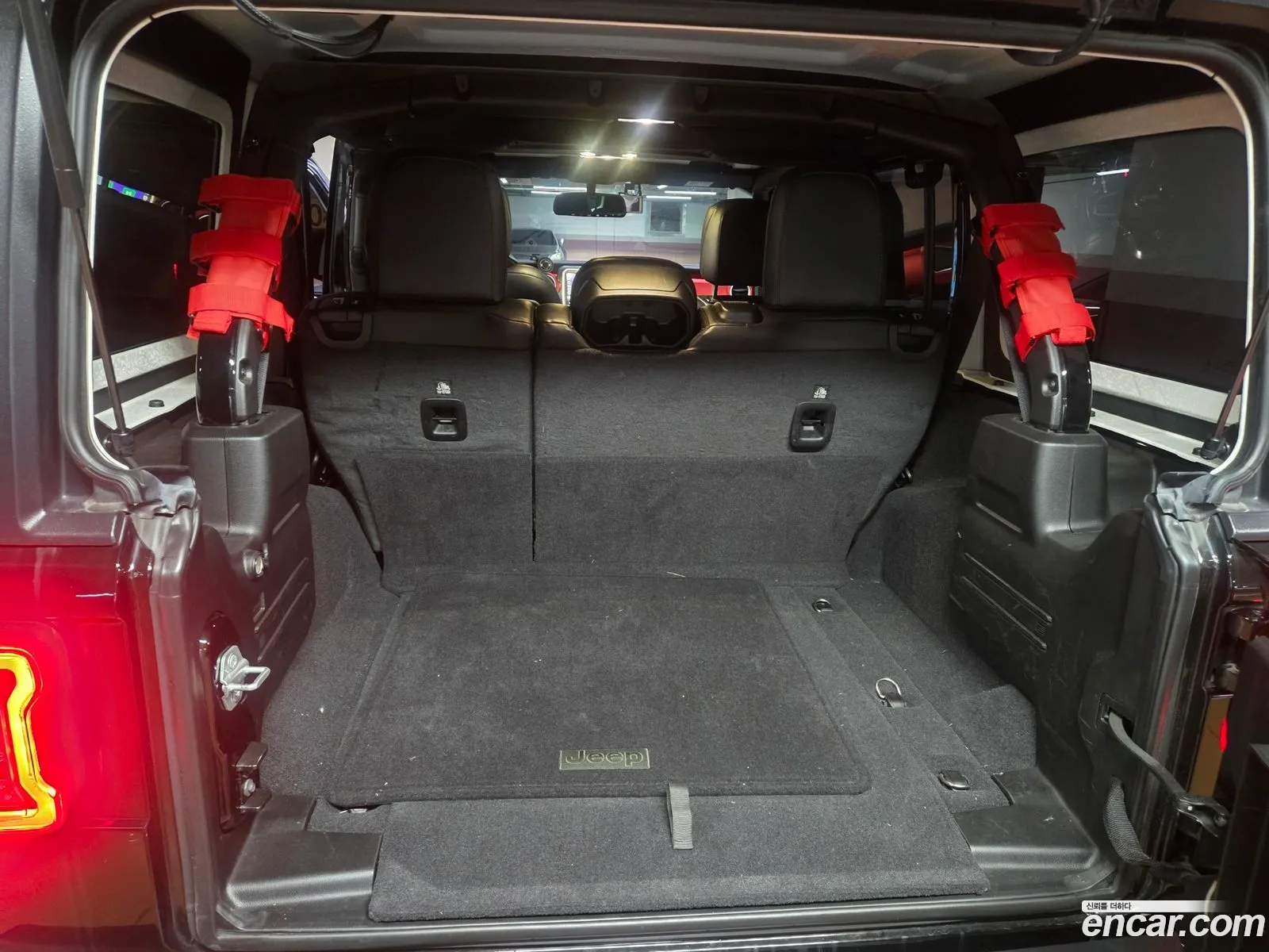 Jeep Wrangler 2021 — 6