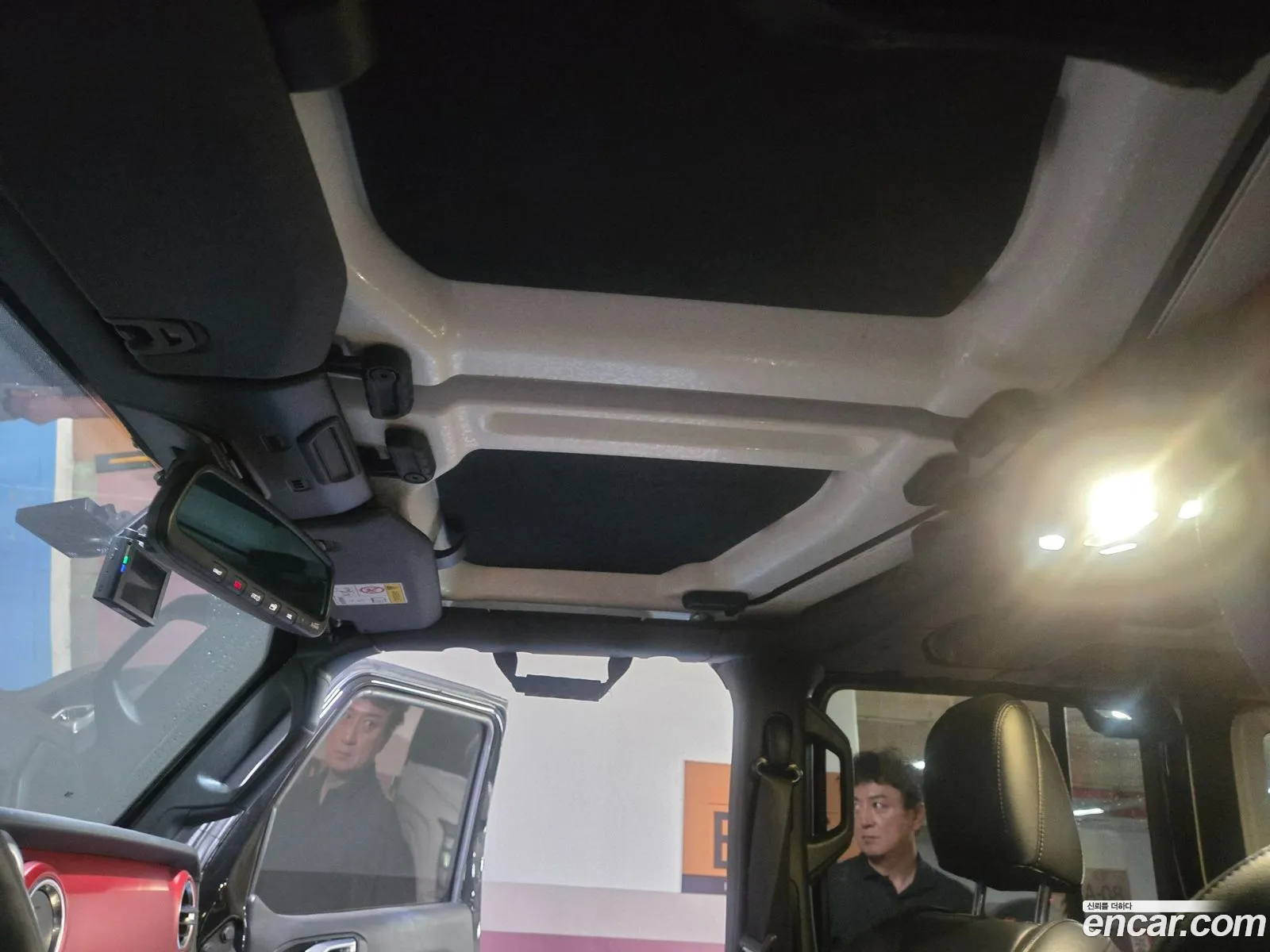 Jeep Wrangler 2021 — 2
