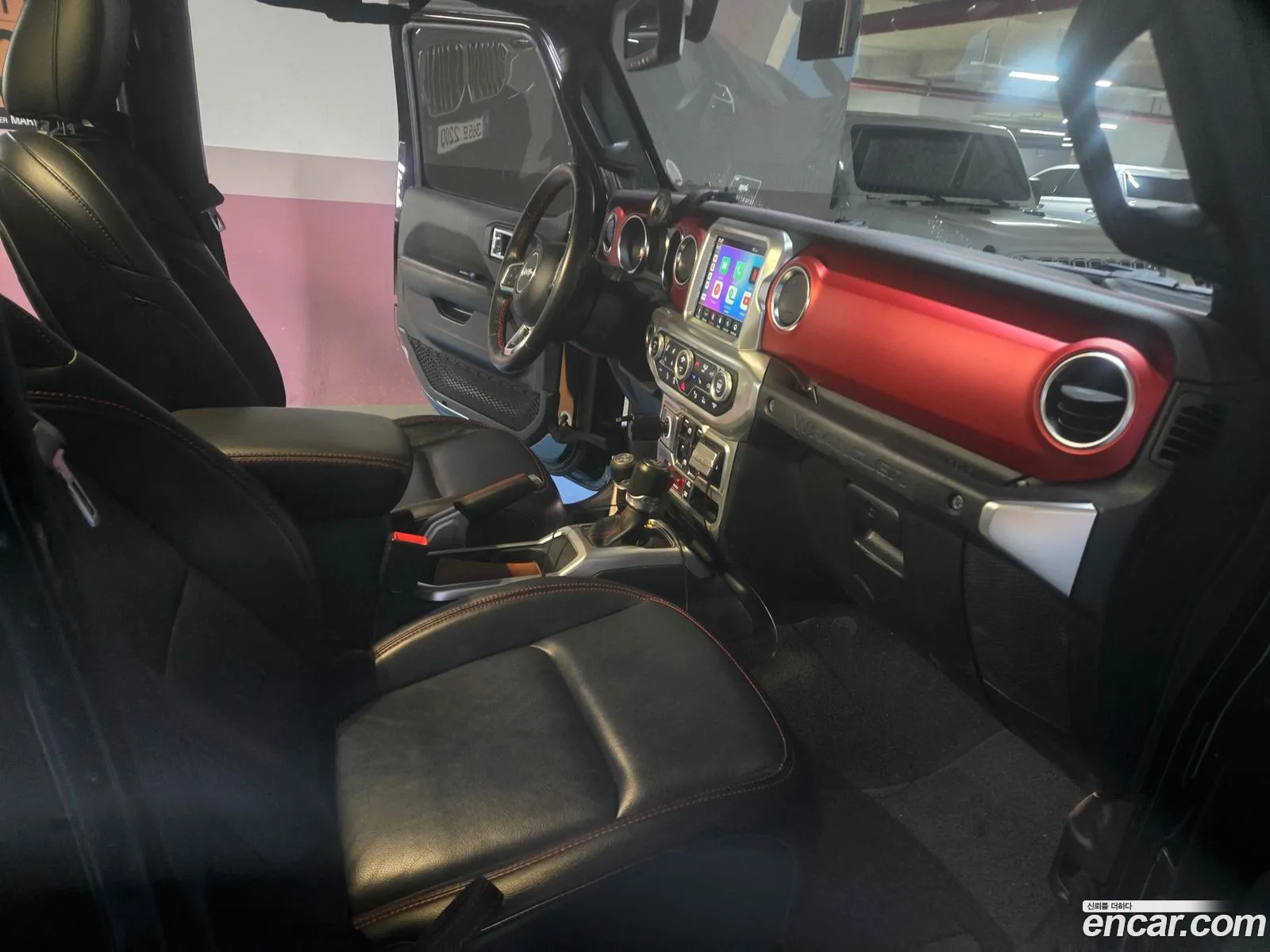 Jeep Wrangler 2021 — 16