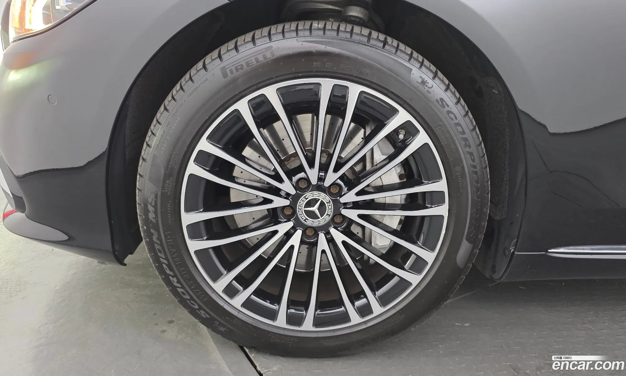 Mercedes-Benz S-Class W223 2022 — 14