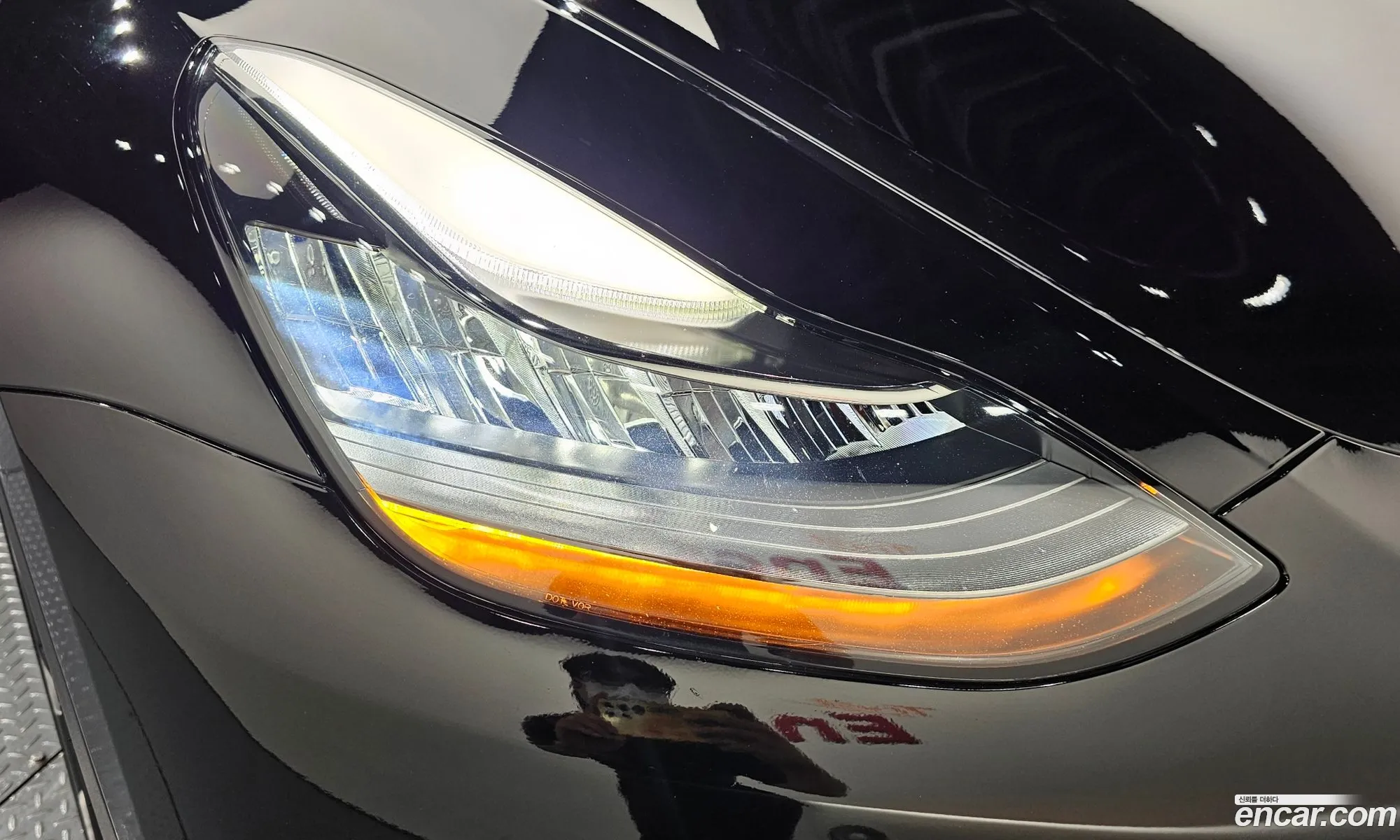 Tesla Model Y 2022 — 28