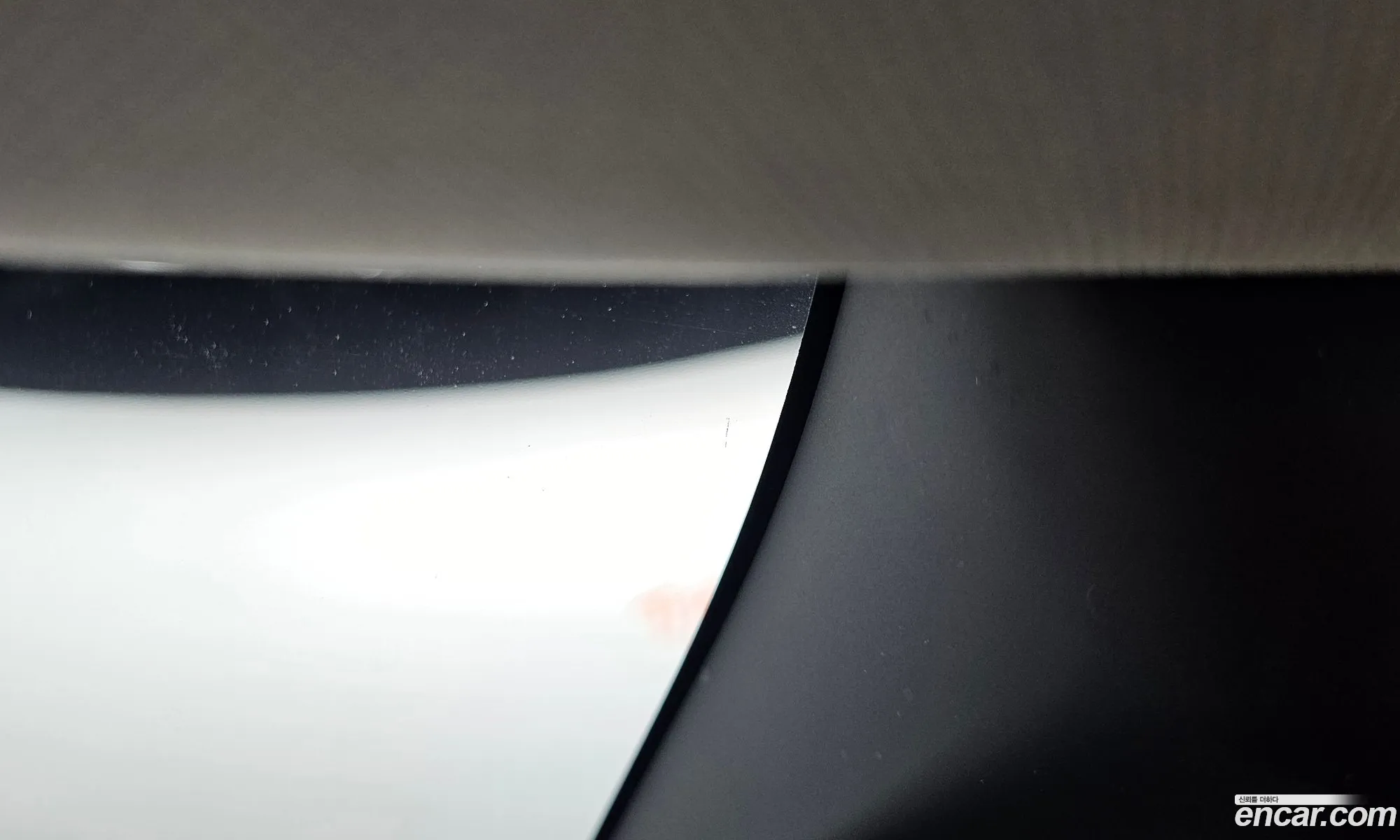Tesla Model Y 2022 — 23