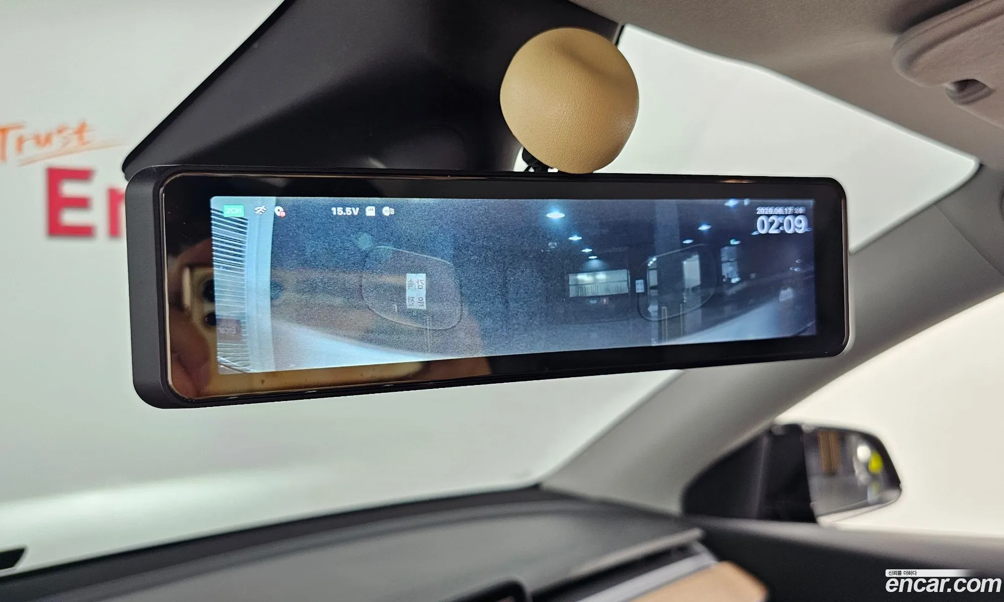Tesla Model Y 2022 — 34