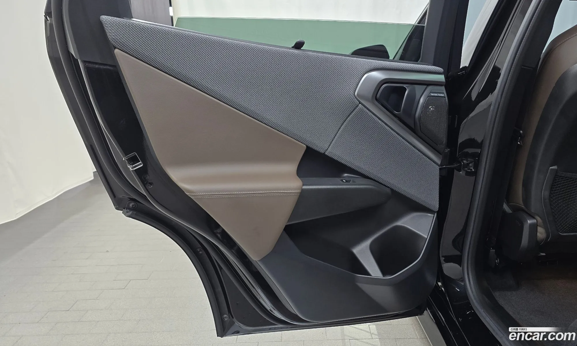 BMW X3 2025 WBA41GP08S9Y82530 — 11