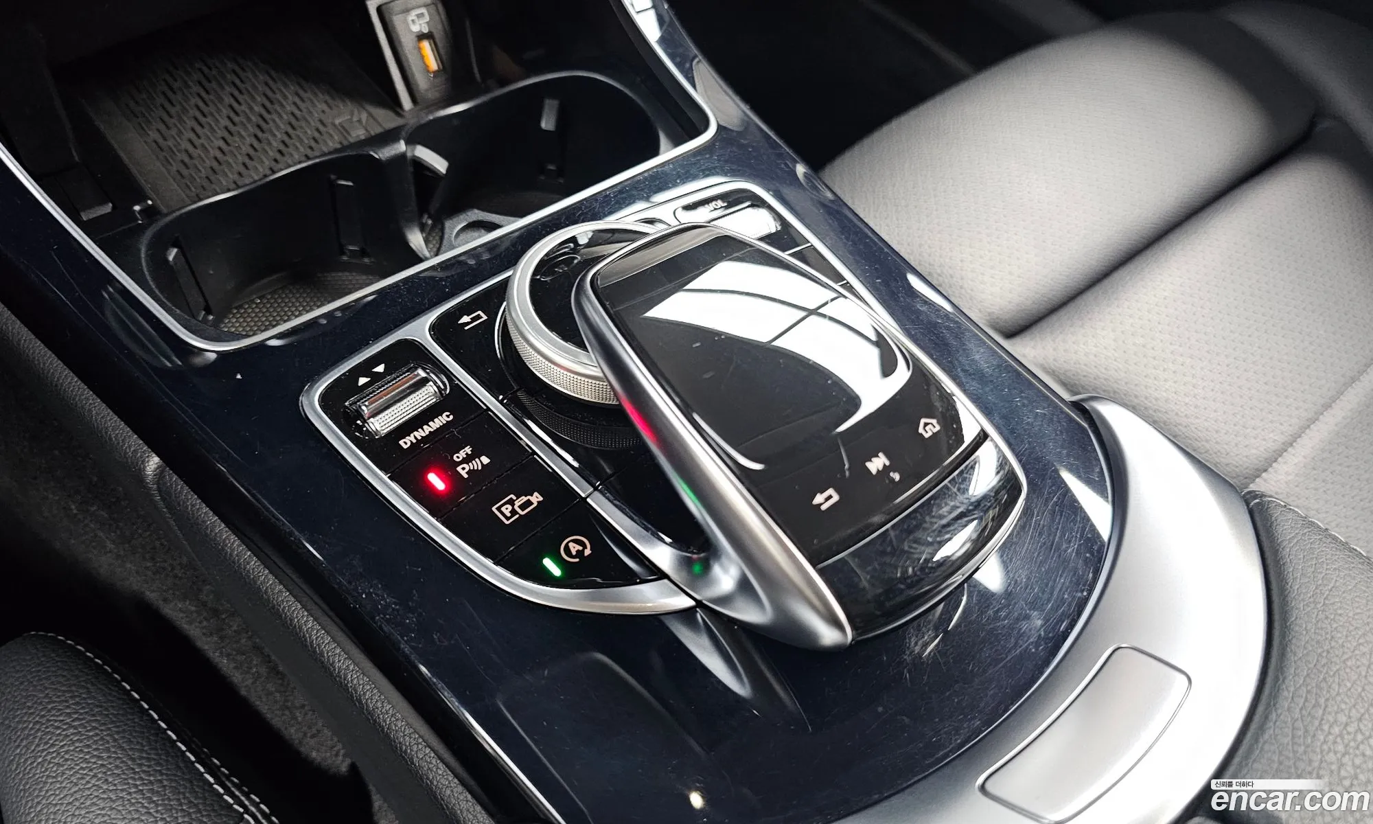 Mercedes-Benz C-Class W205 2020 — 23