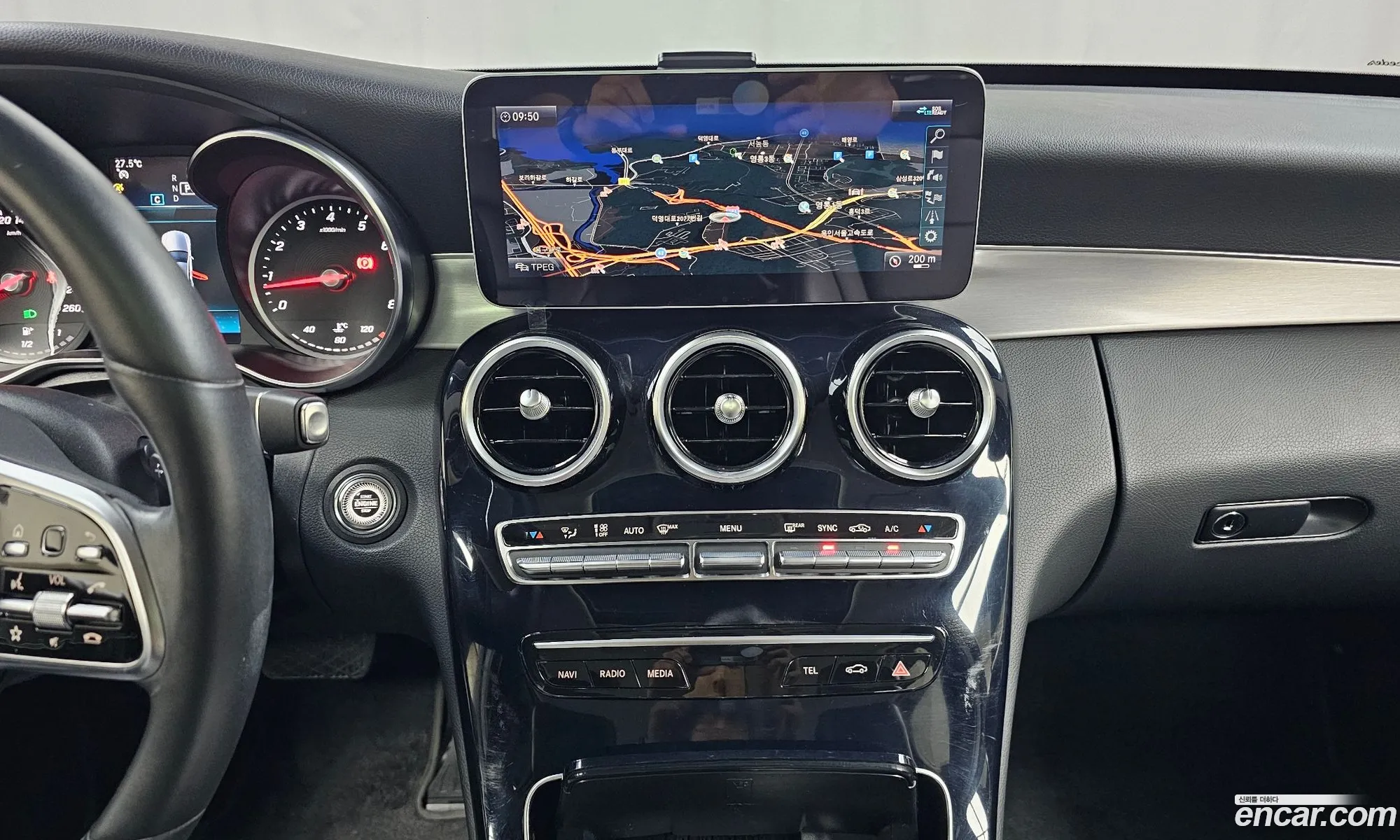 Mercedes-Benz C-Class W205 2020 — 16
