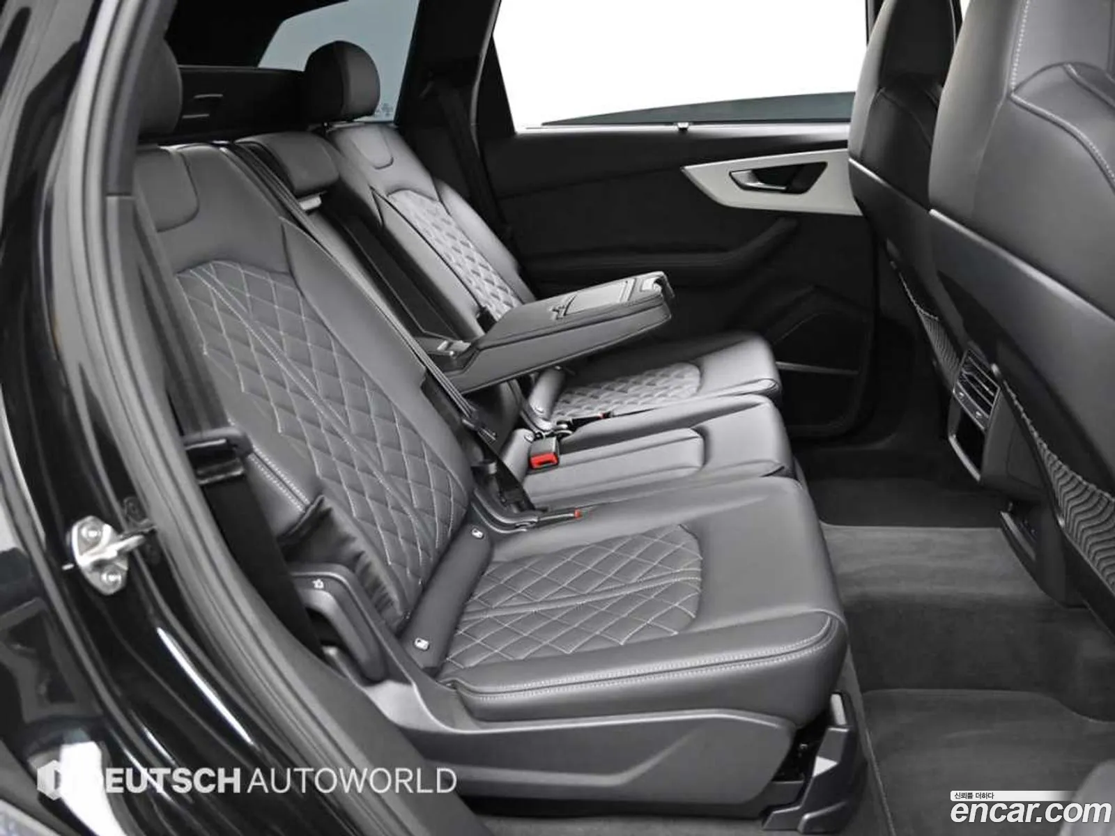 Audi Q7 2025 — 3