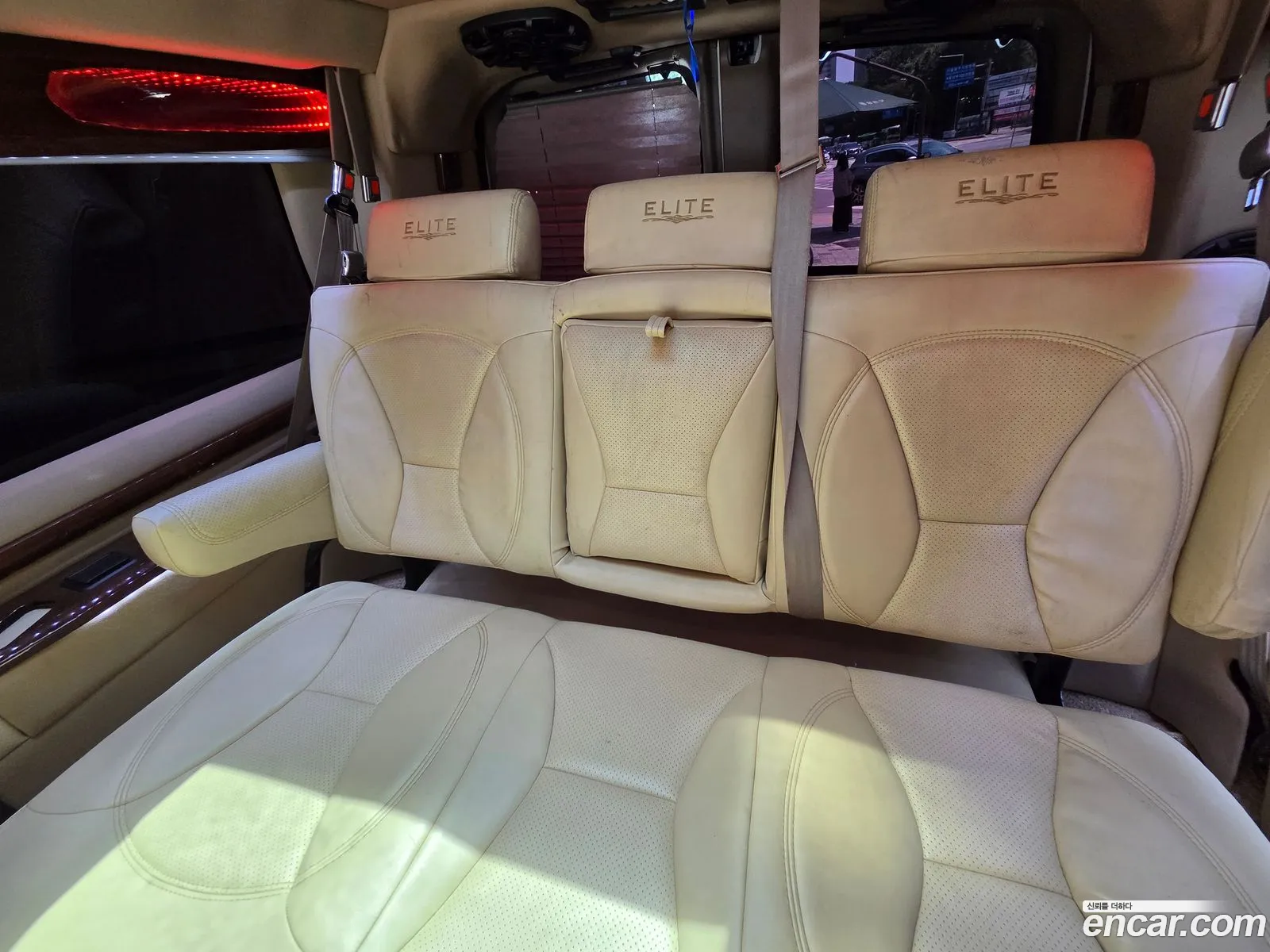 Chevrolet Express Van 2014 — 19