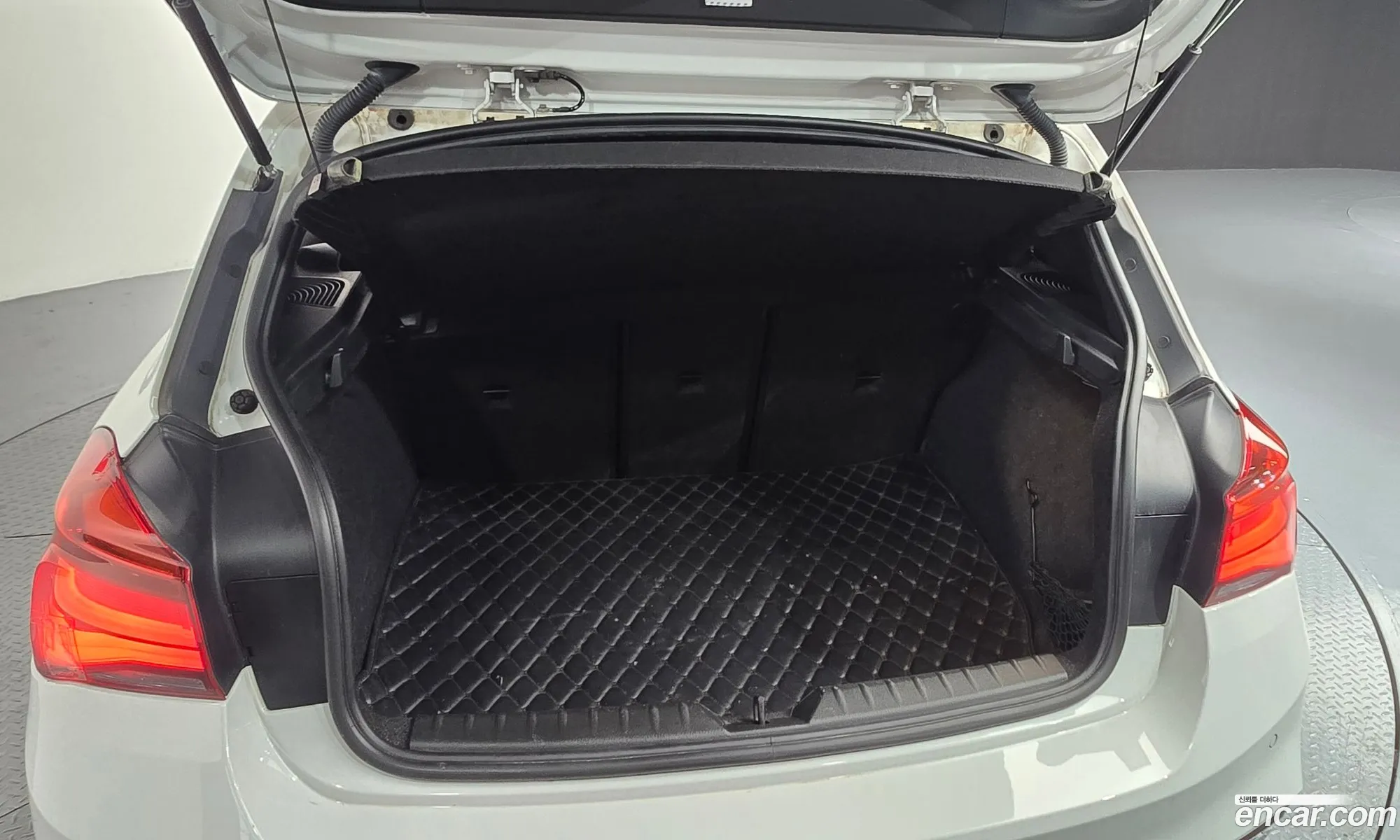 BMW 1 Series 2017 WBA1S5101J5K35101 — 10