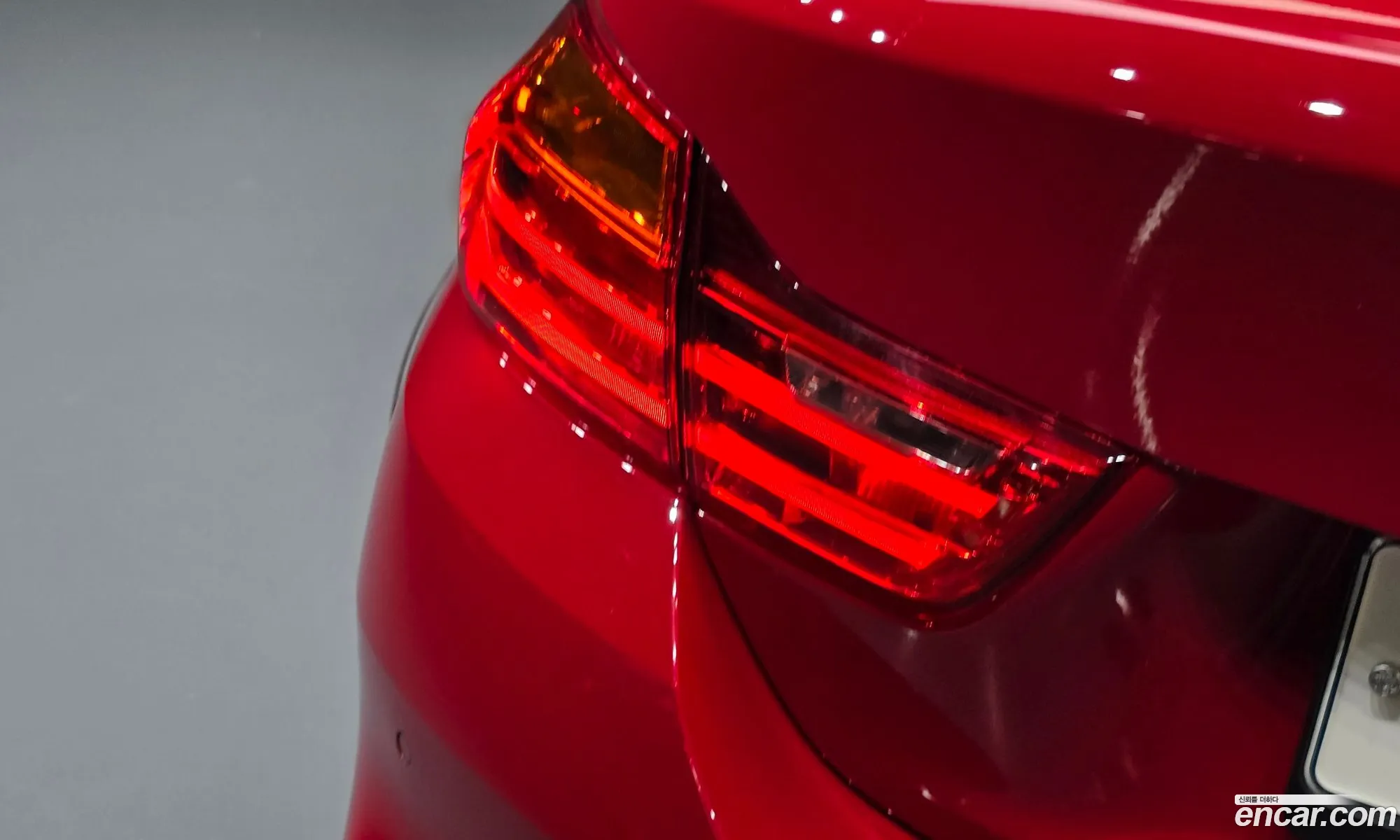 BMW M4 2017 WBS3U9109H5G42943 — 31