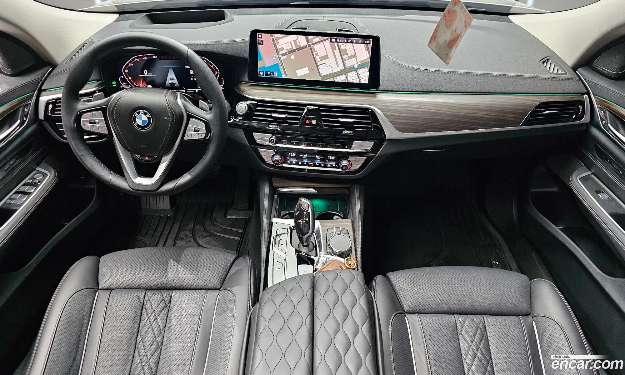 BMW 6 Series GT 2023 — 20