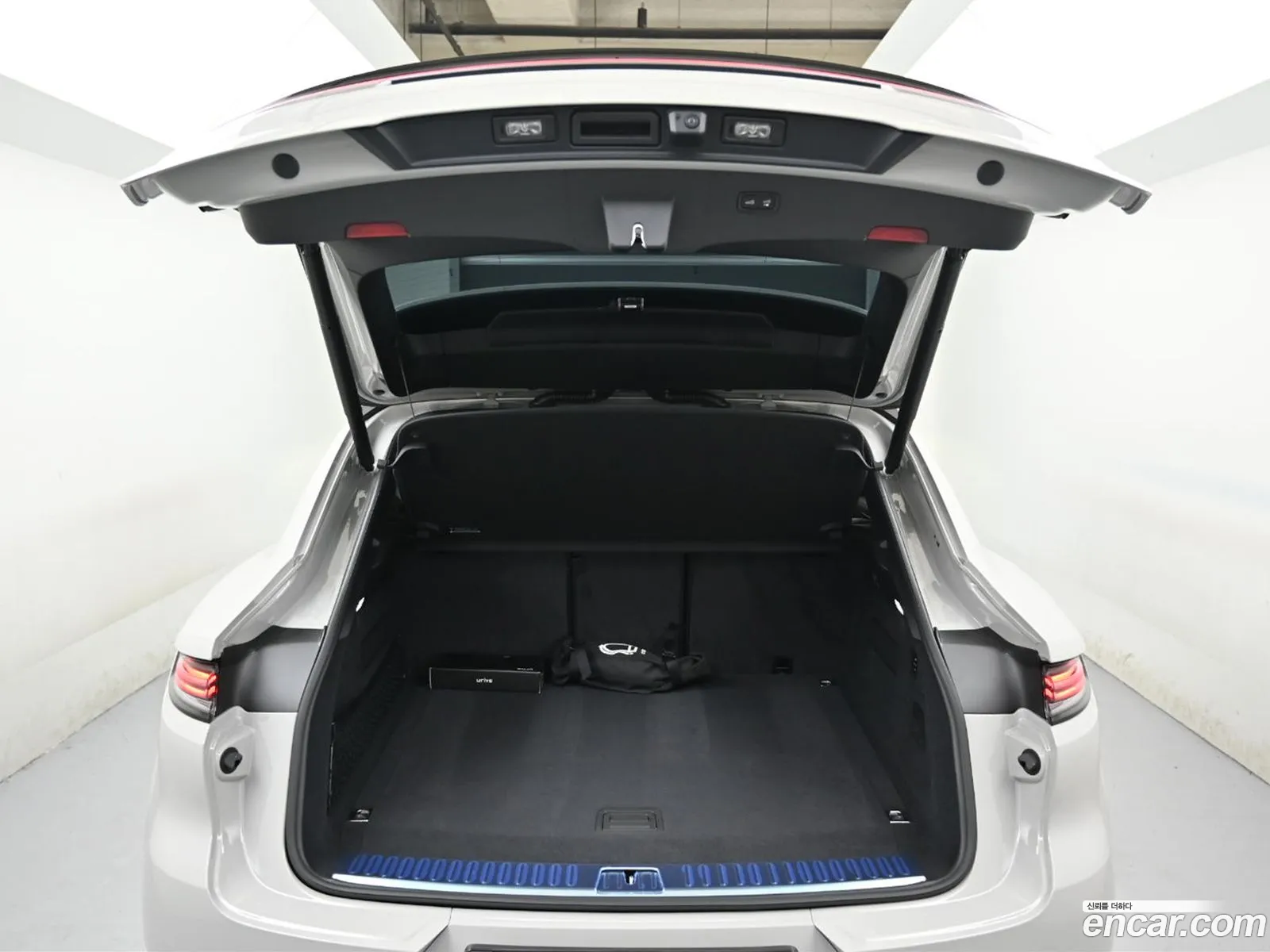 Porsche Cayenne 2025 — 13