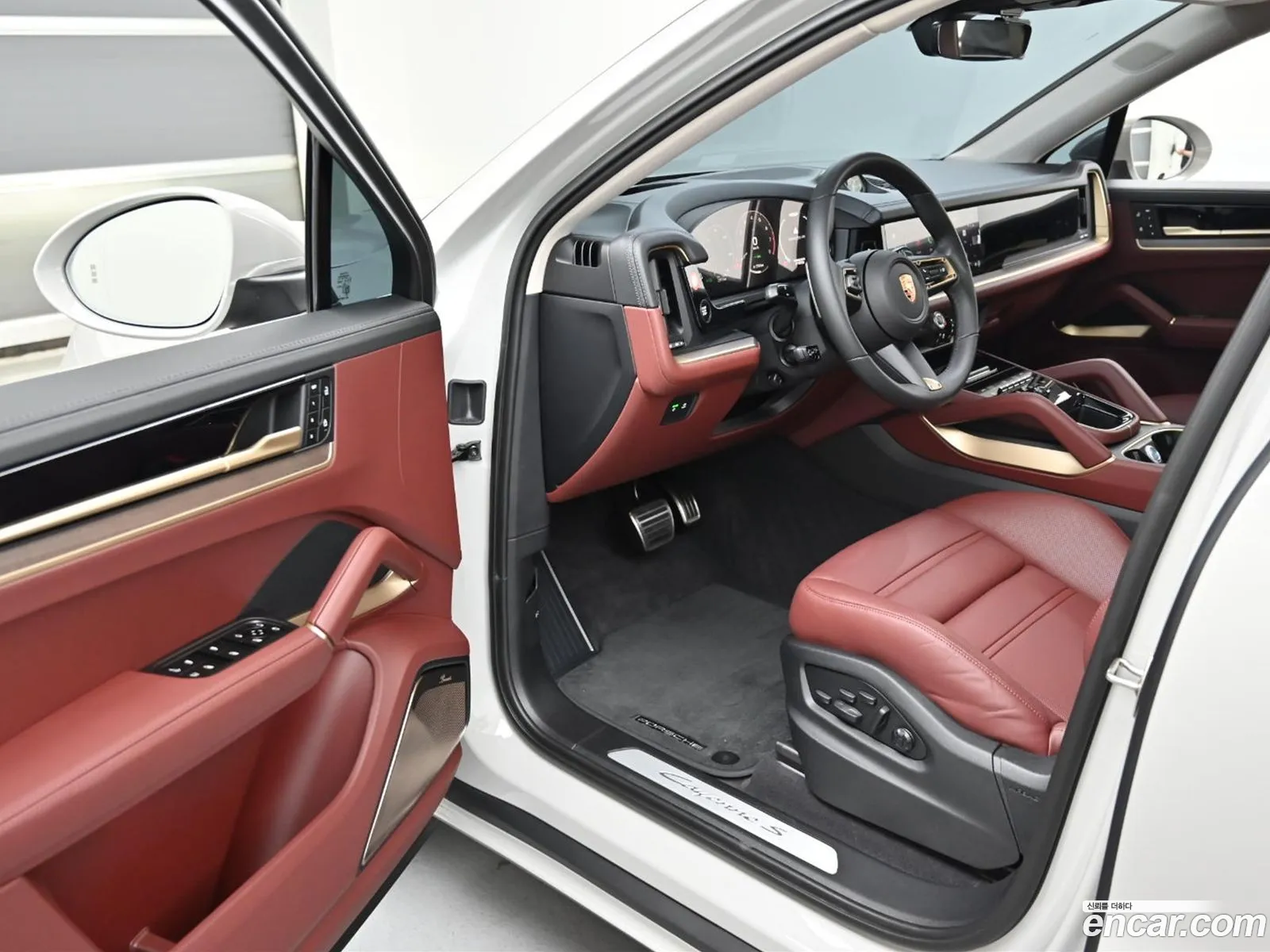 Porsche Cayenne 2025 — 2