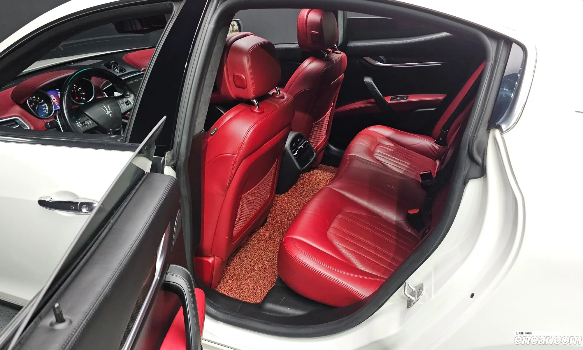 Maserati Ghibli 2014 — 9