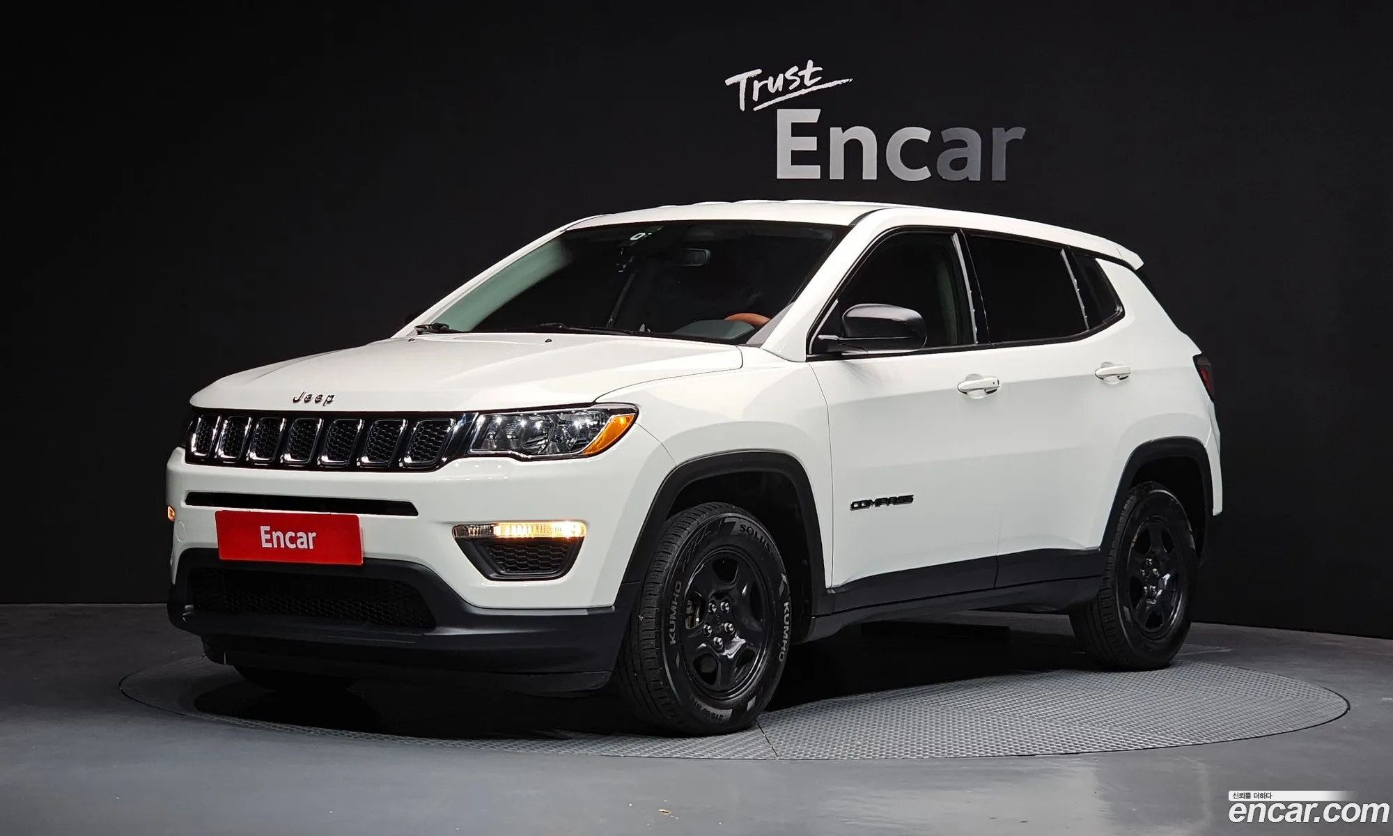 Jeep Compass 2018 3C4NJCAB6JT468887 — 17