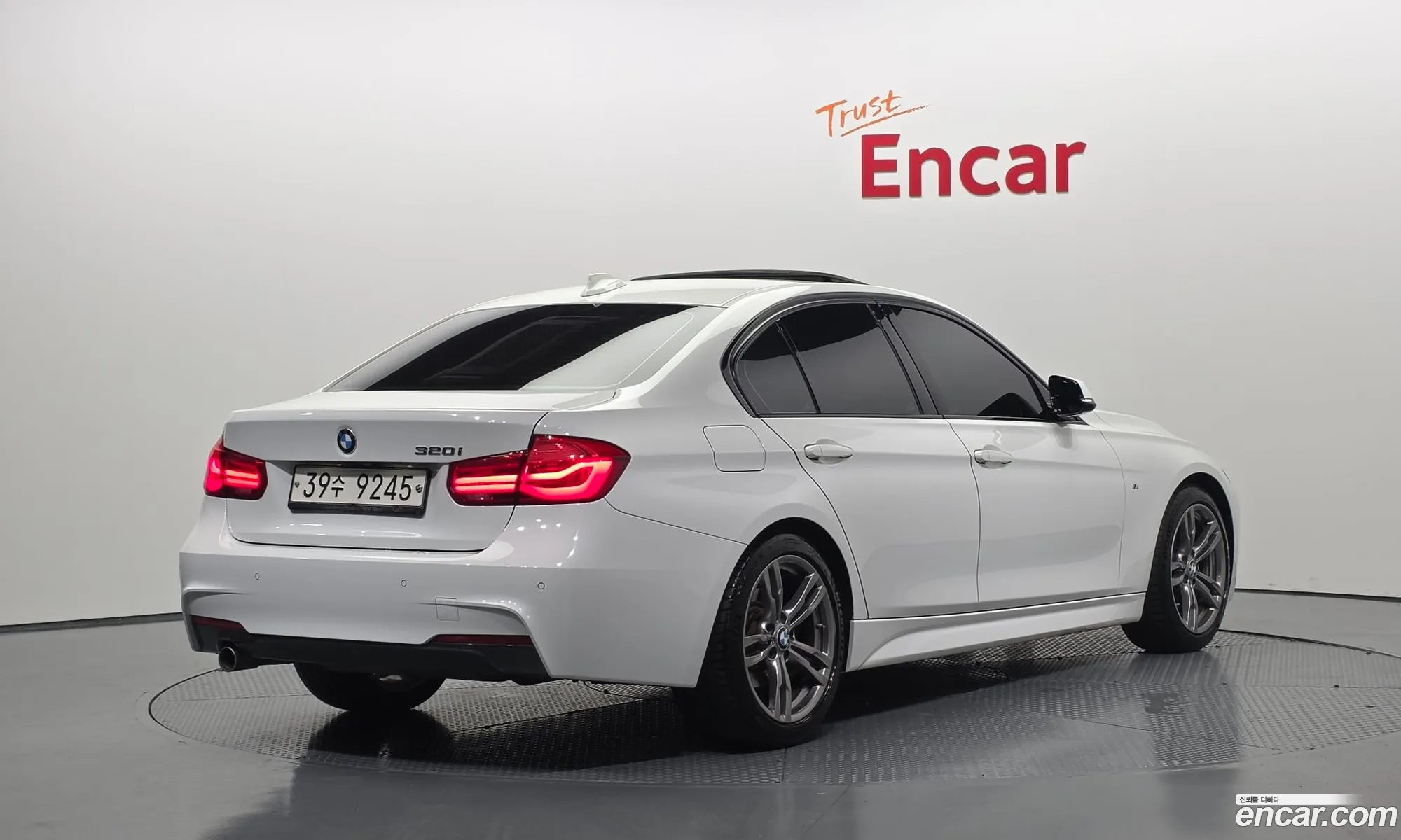 BMW 3 Series 2017 WBA8A9107JK884220 — 30