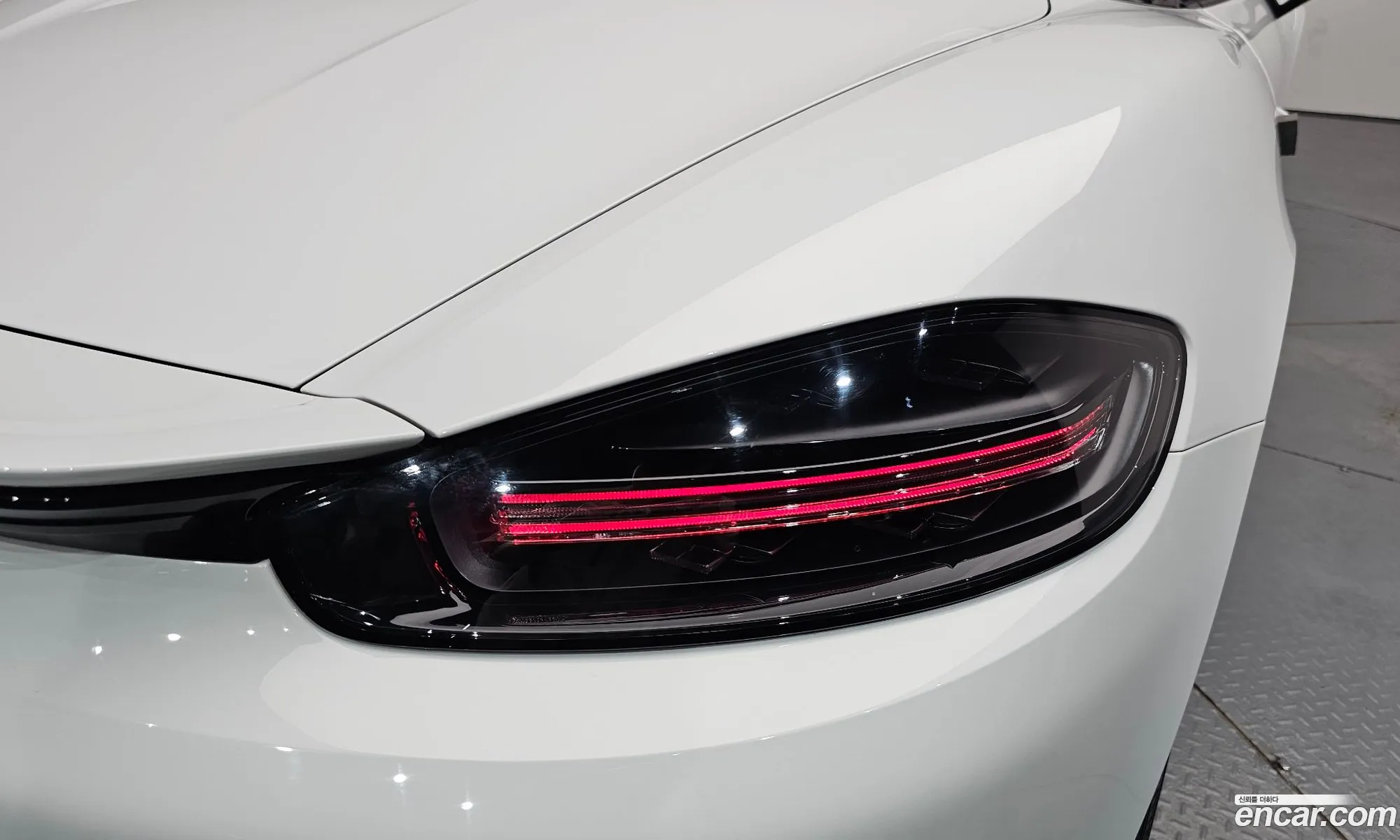 Porsche 718 Boxster 2019 WP0CB2985KS228238 — 26