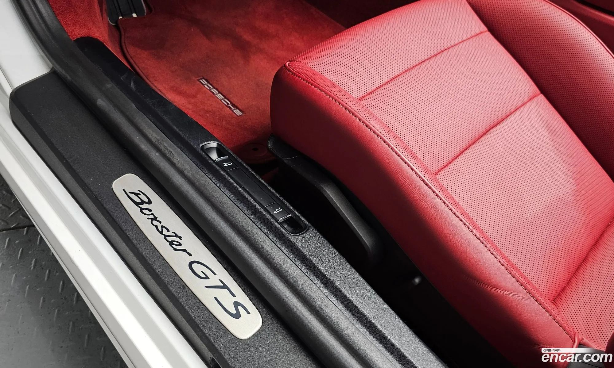 Porsche 718 Boxster 2019 WP0CB2985KS228238 — 2