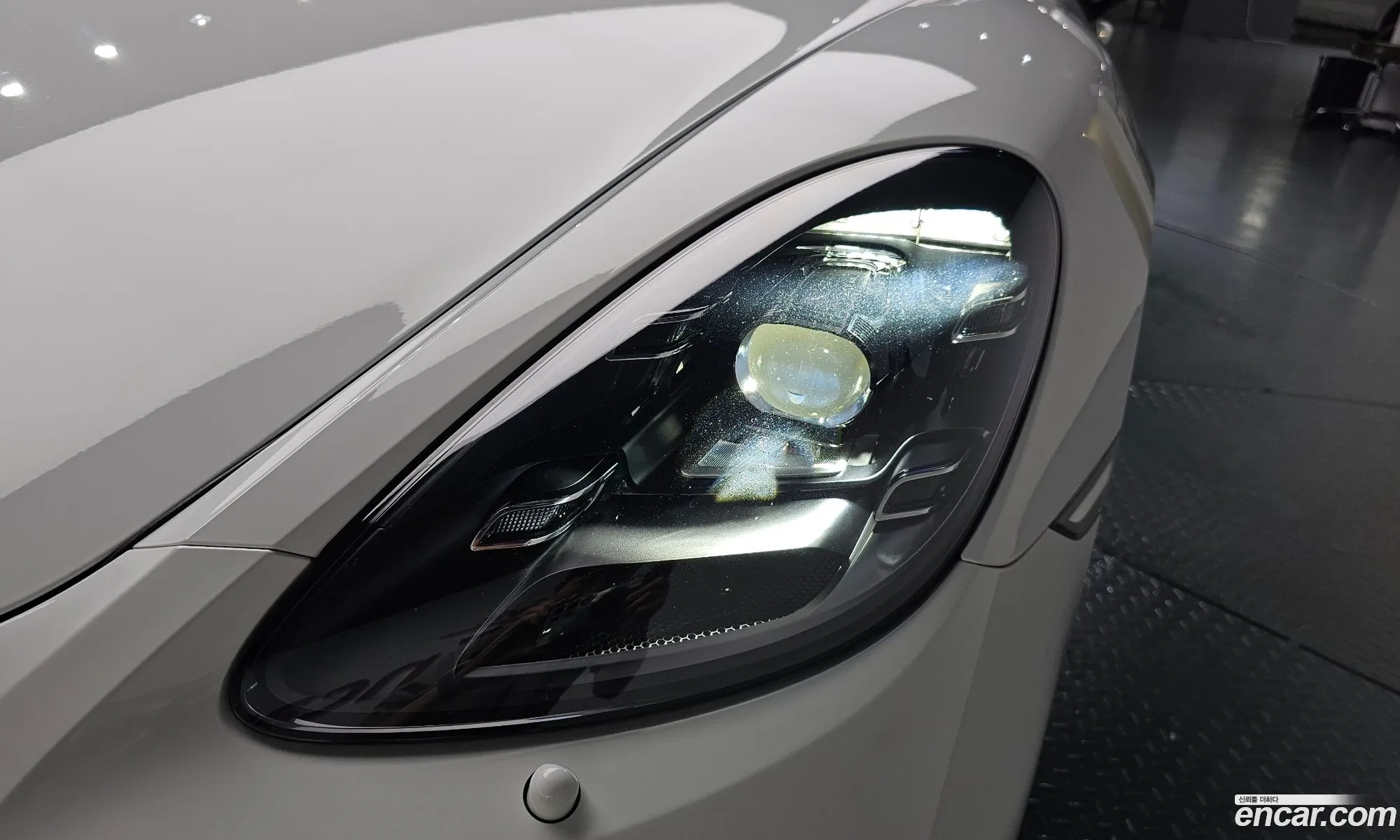 Porsche 718 Boxster 2019 WP0CB2985KS228238 — 27